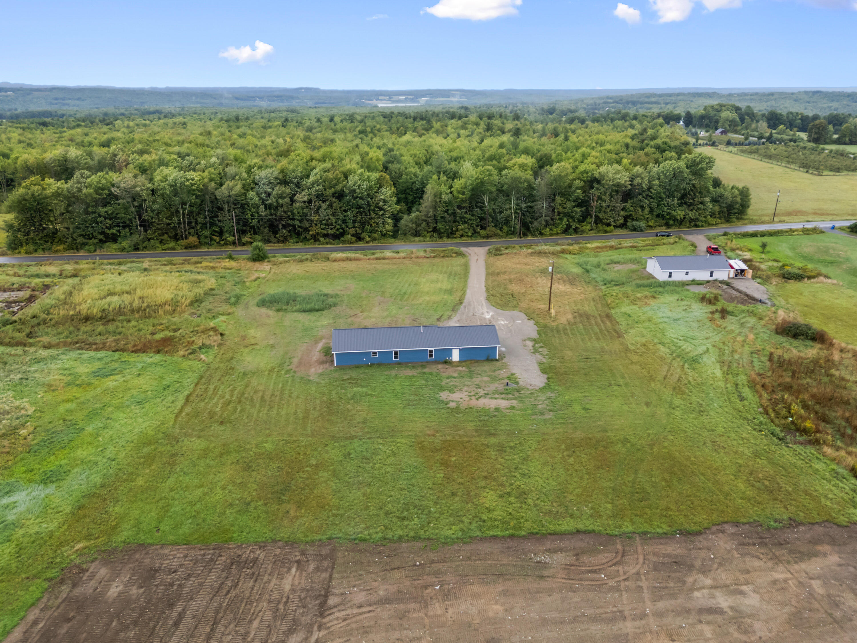 main property photo 43
