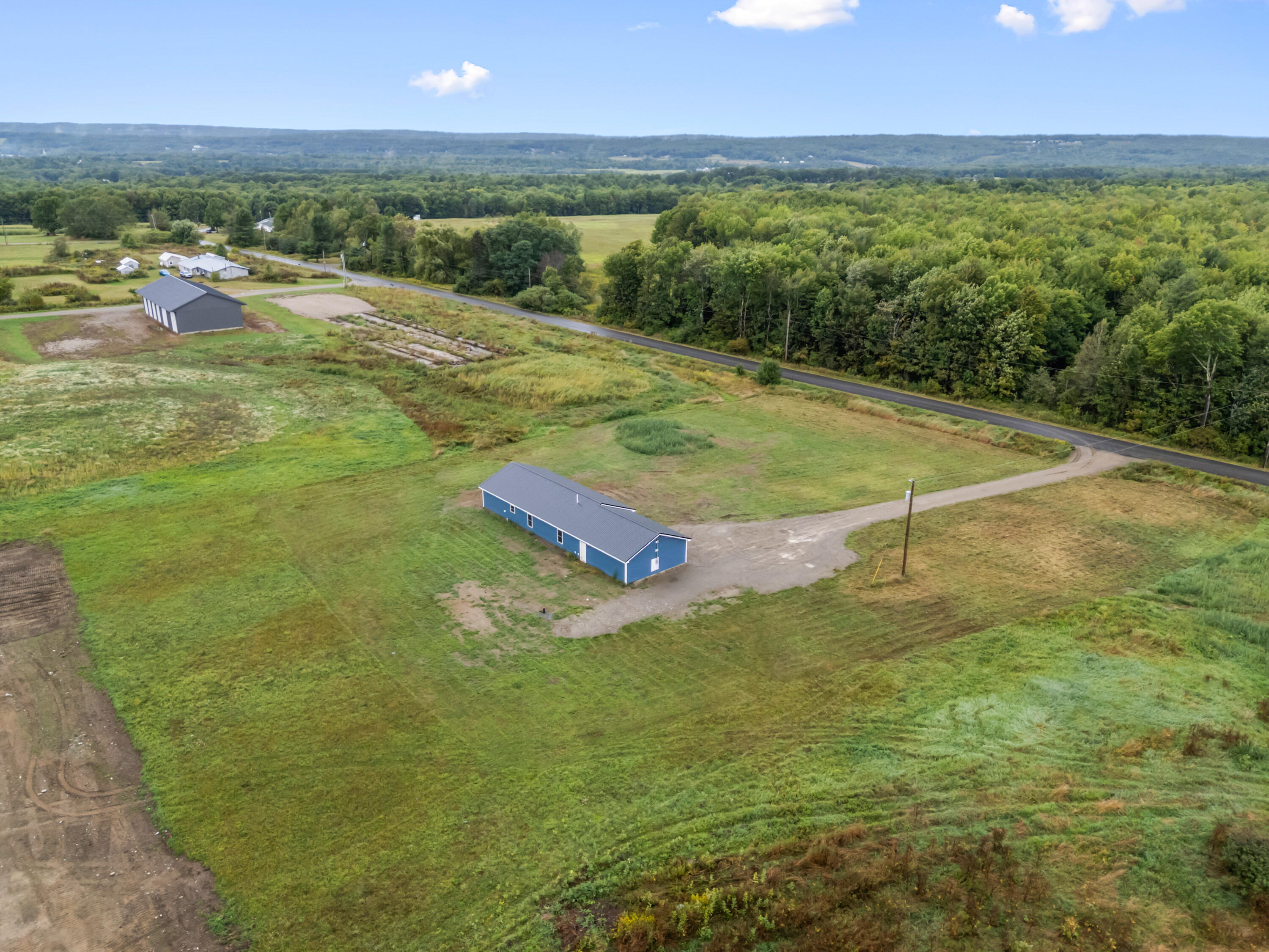 main property photo 44