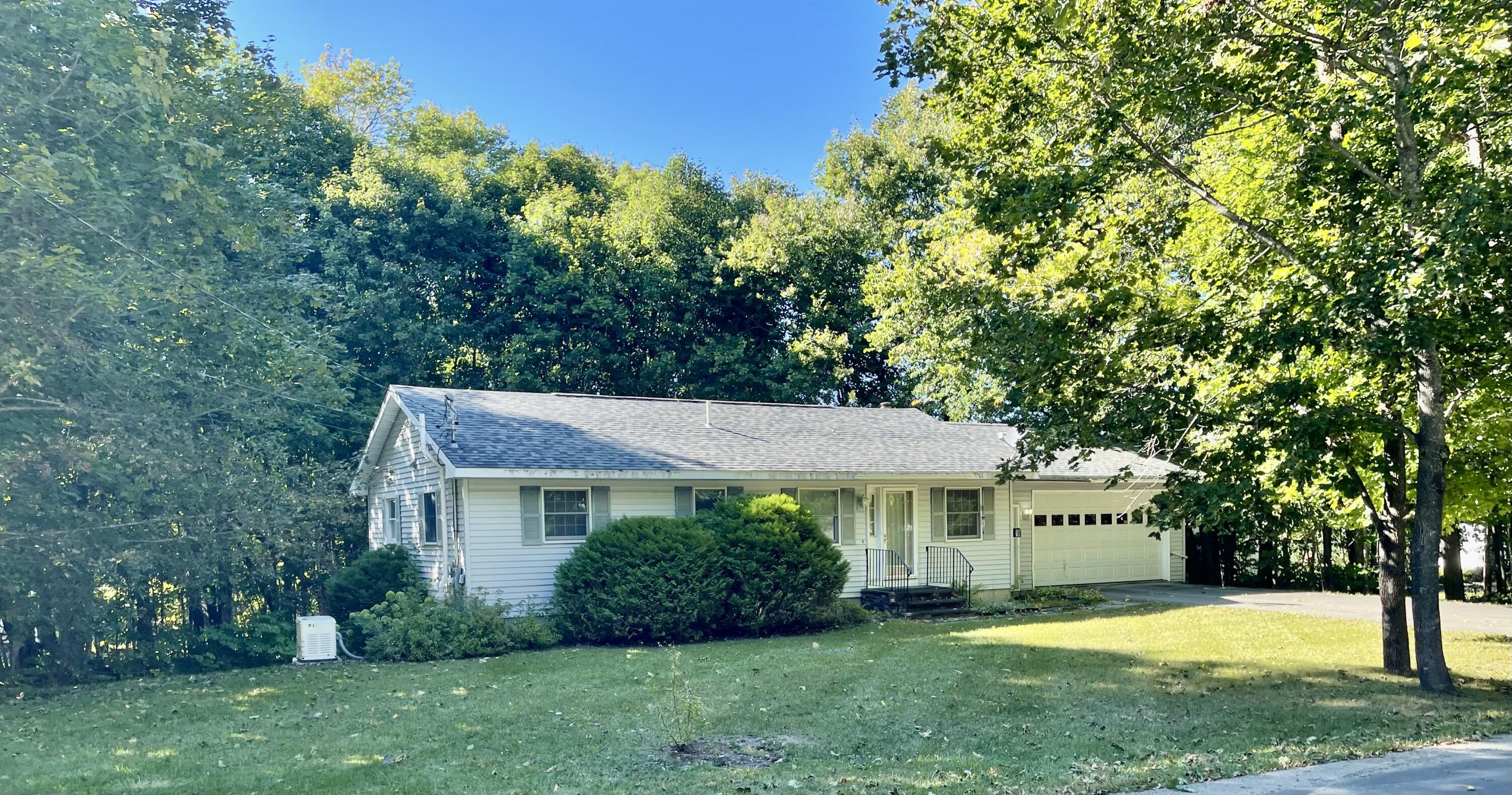 main property photo 73