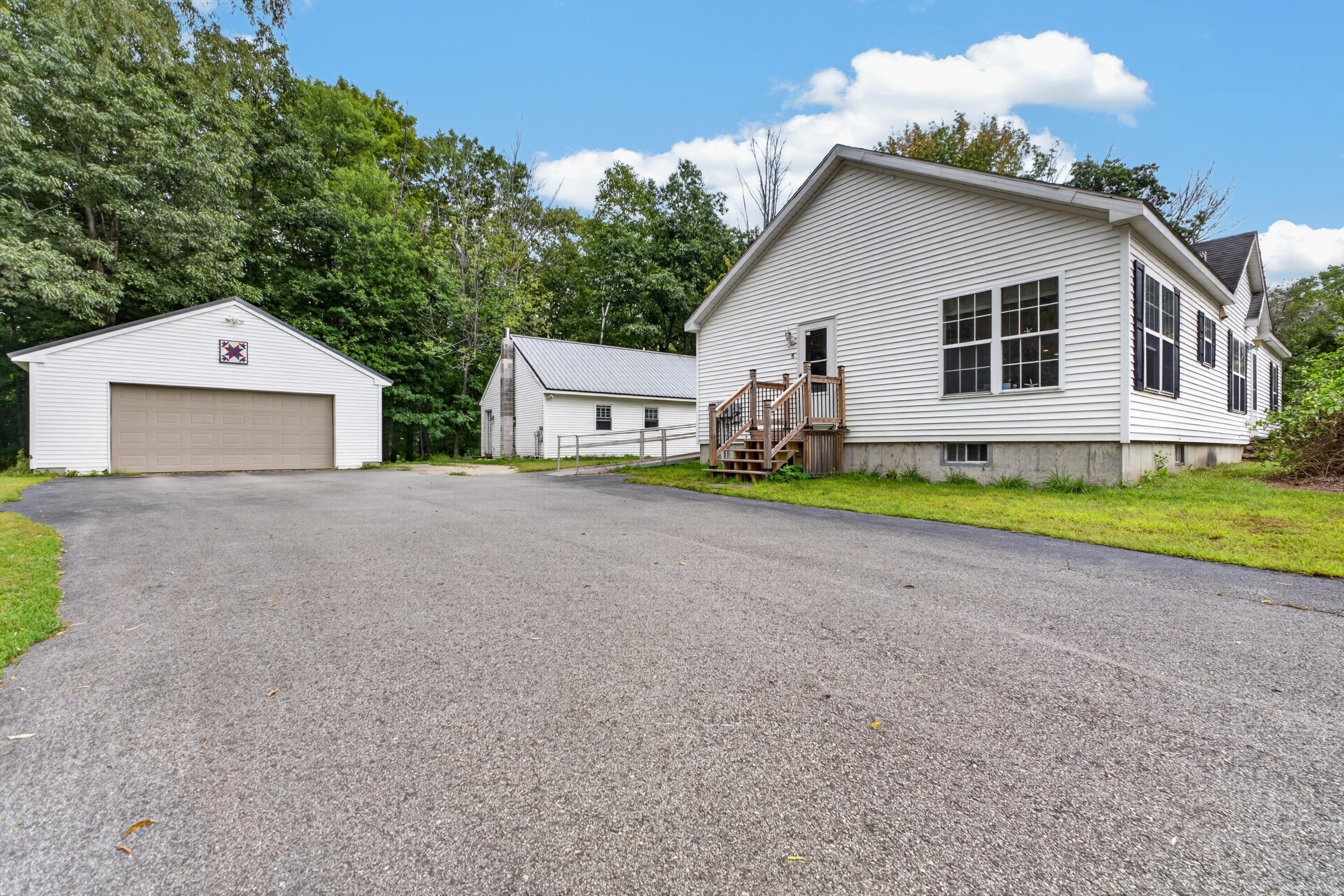 main property photo 52
