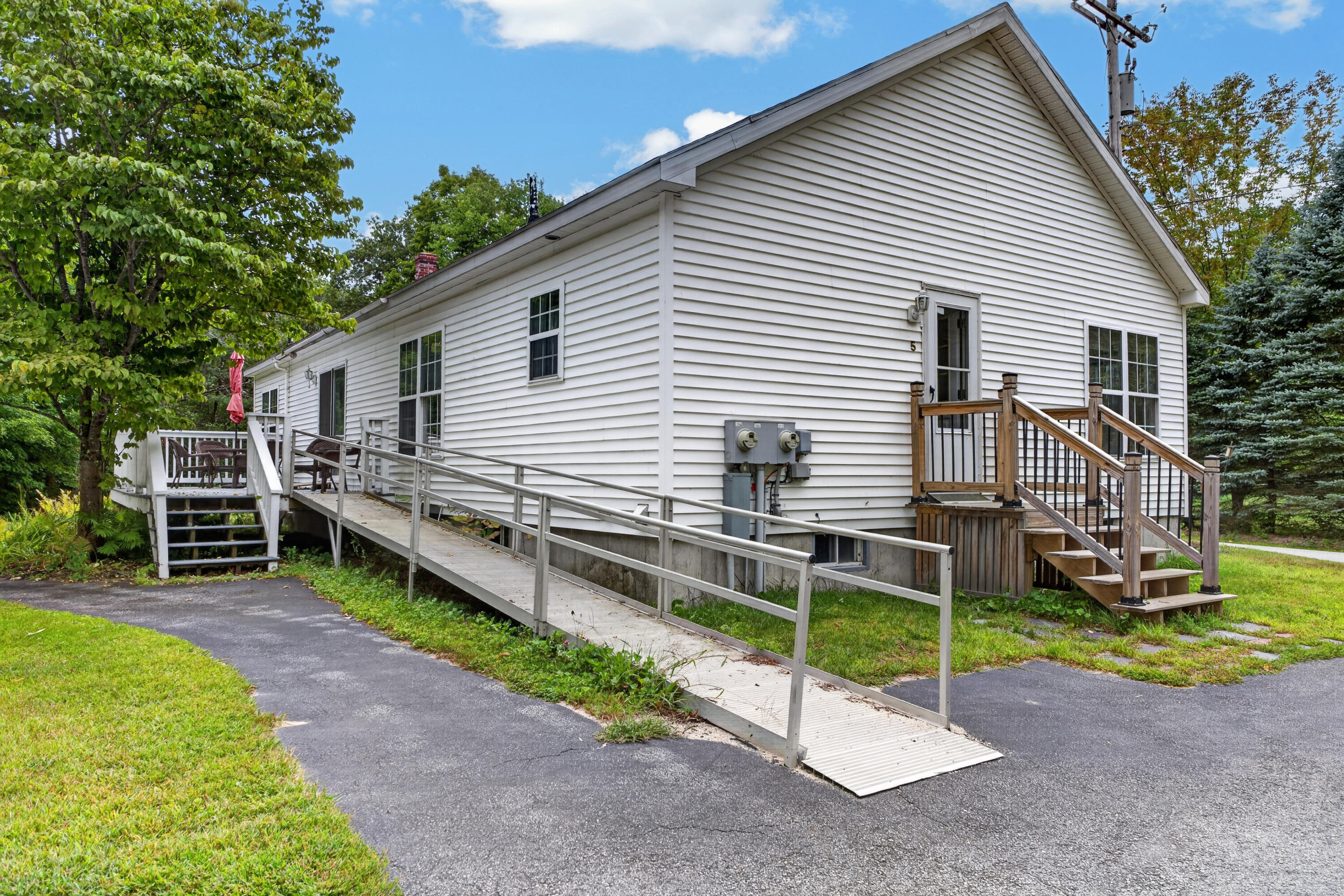 main property photo 57