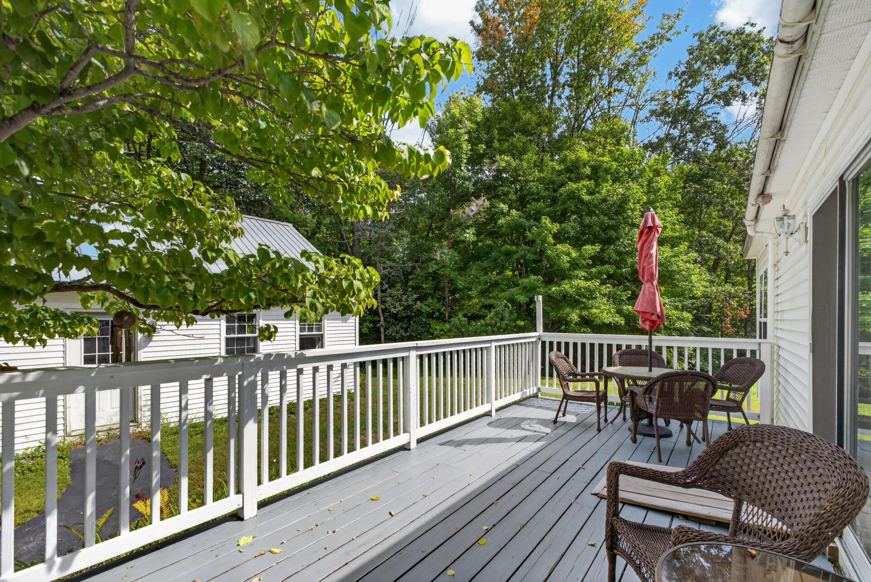 main property photo 59