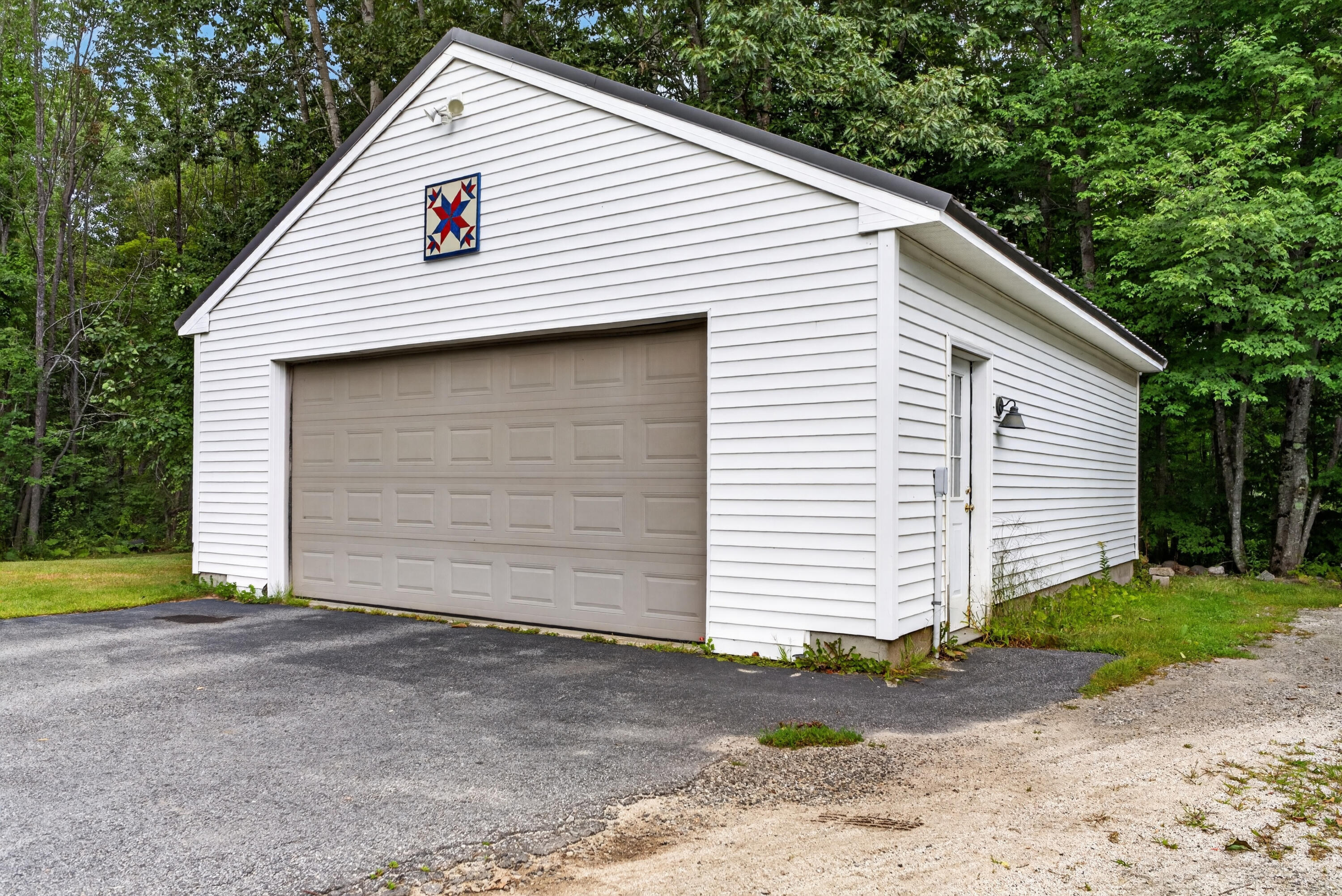 main property photo 62