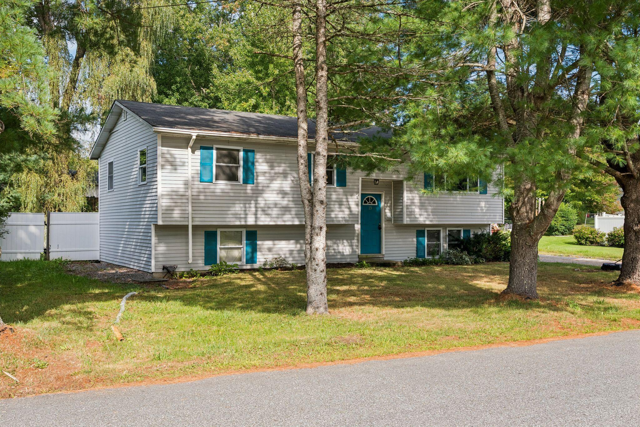 main property photo 37