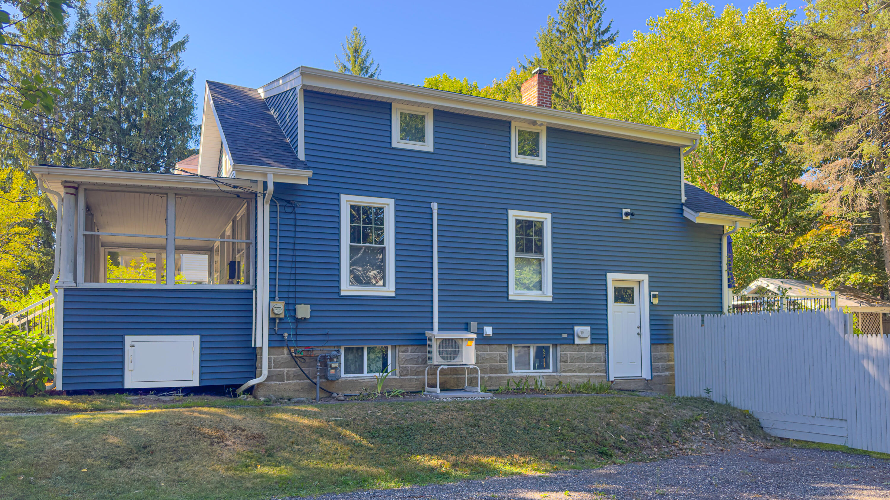 main property photo 62