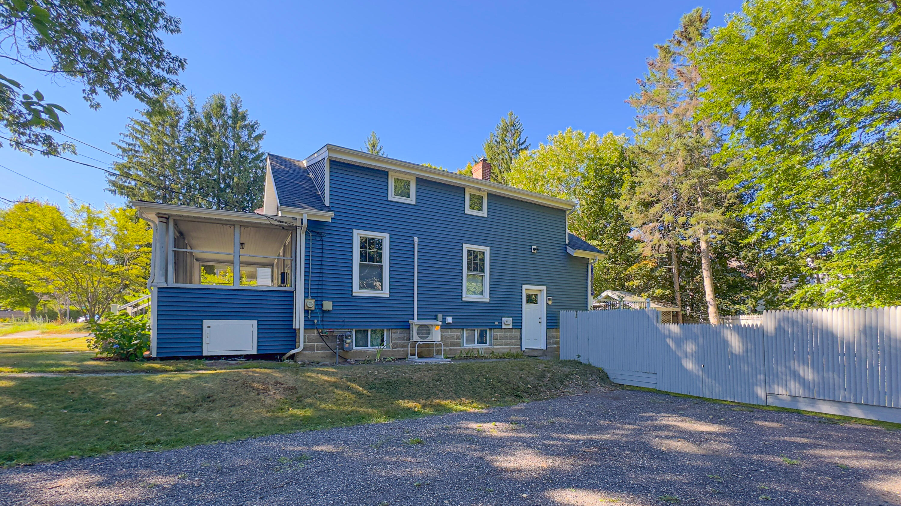main property photo 63