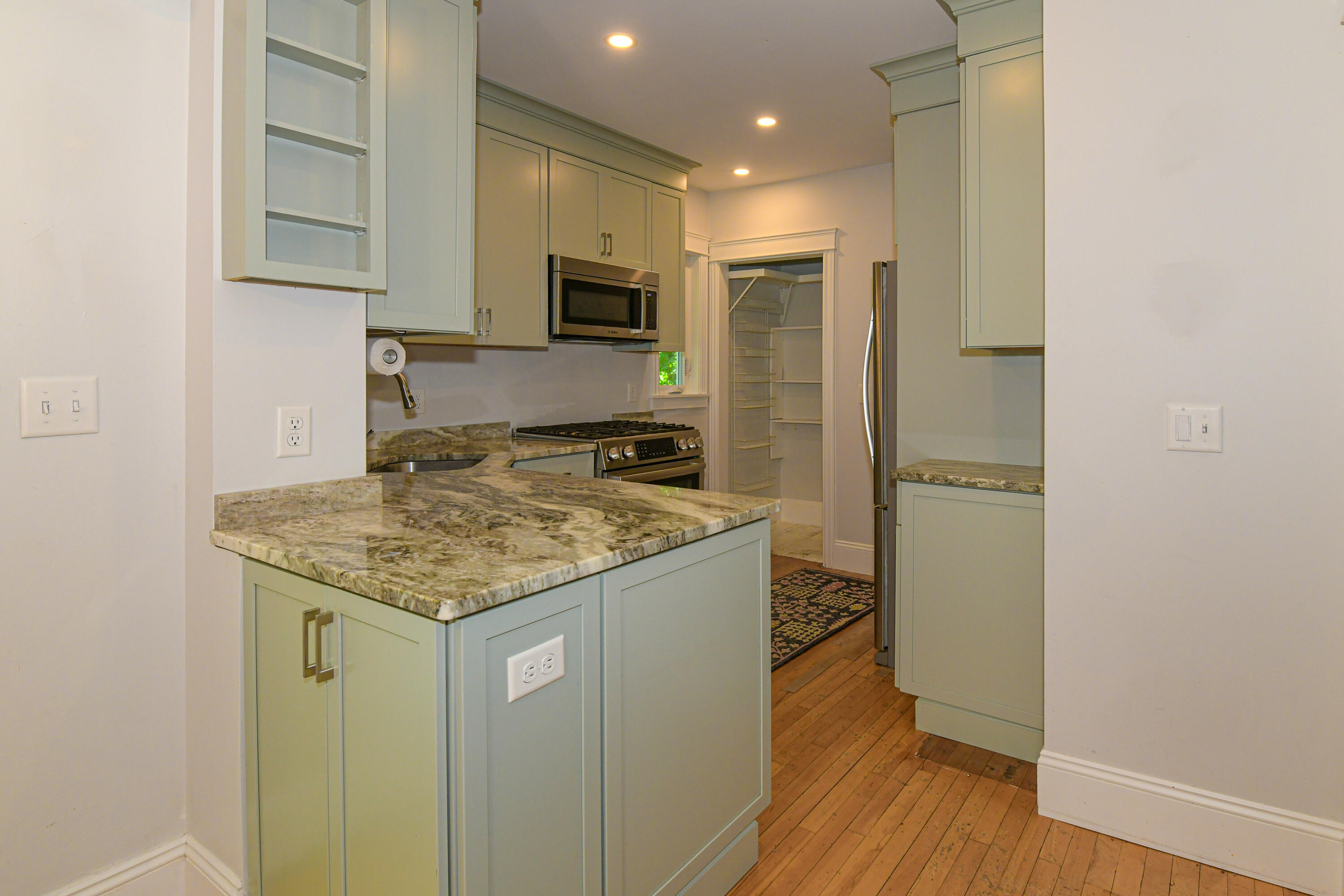 main property photo 73
