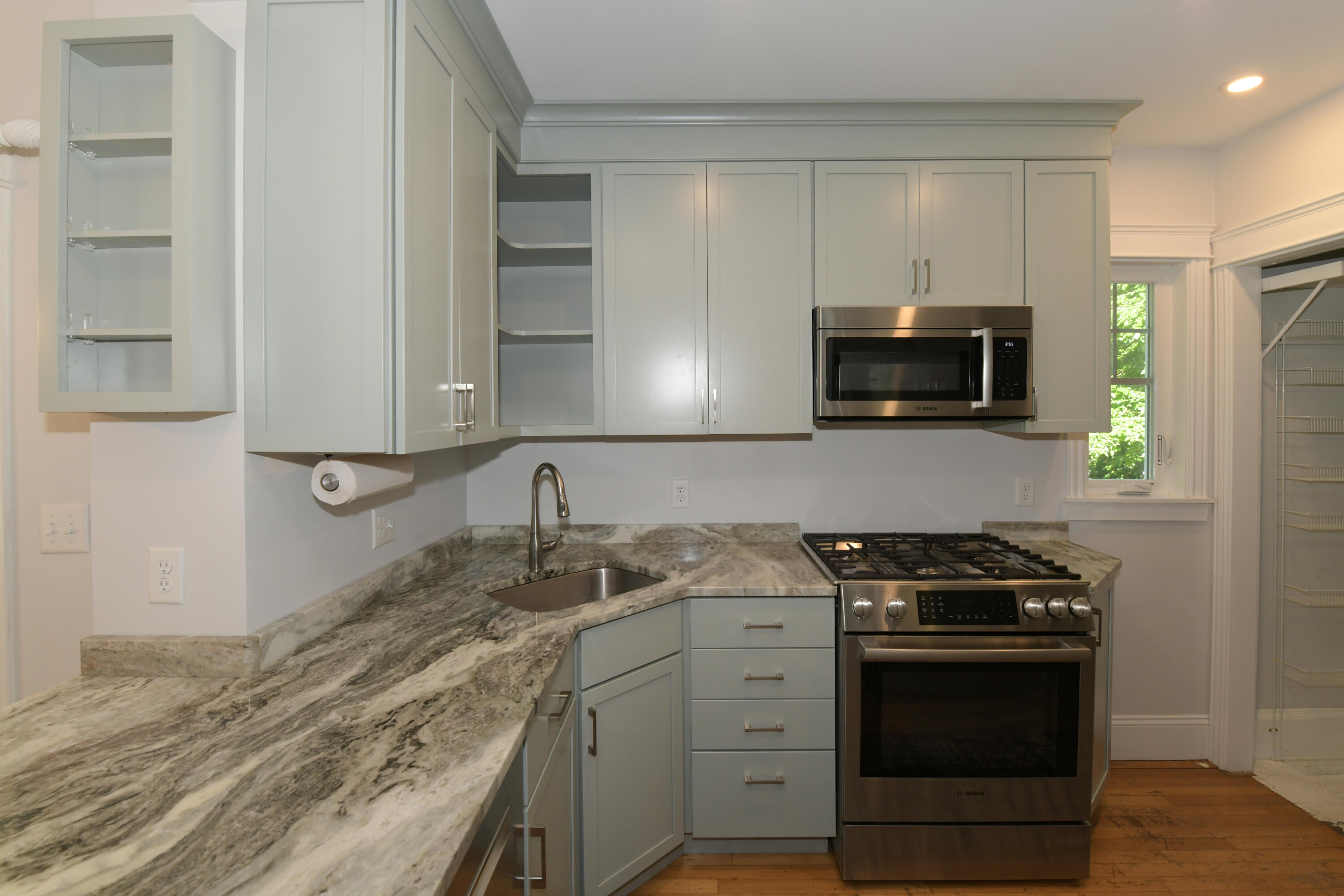 main property photo 76