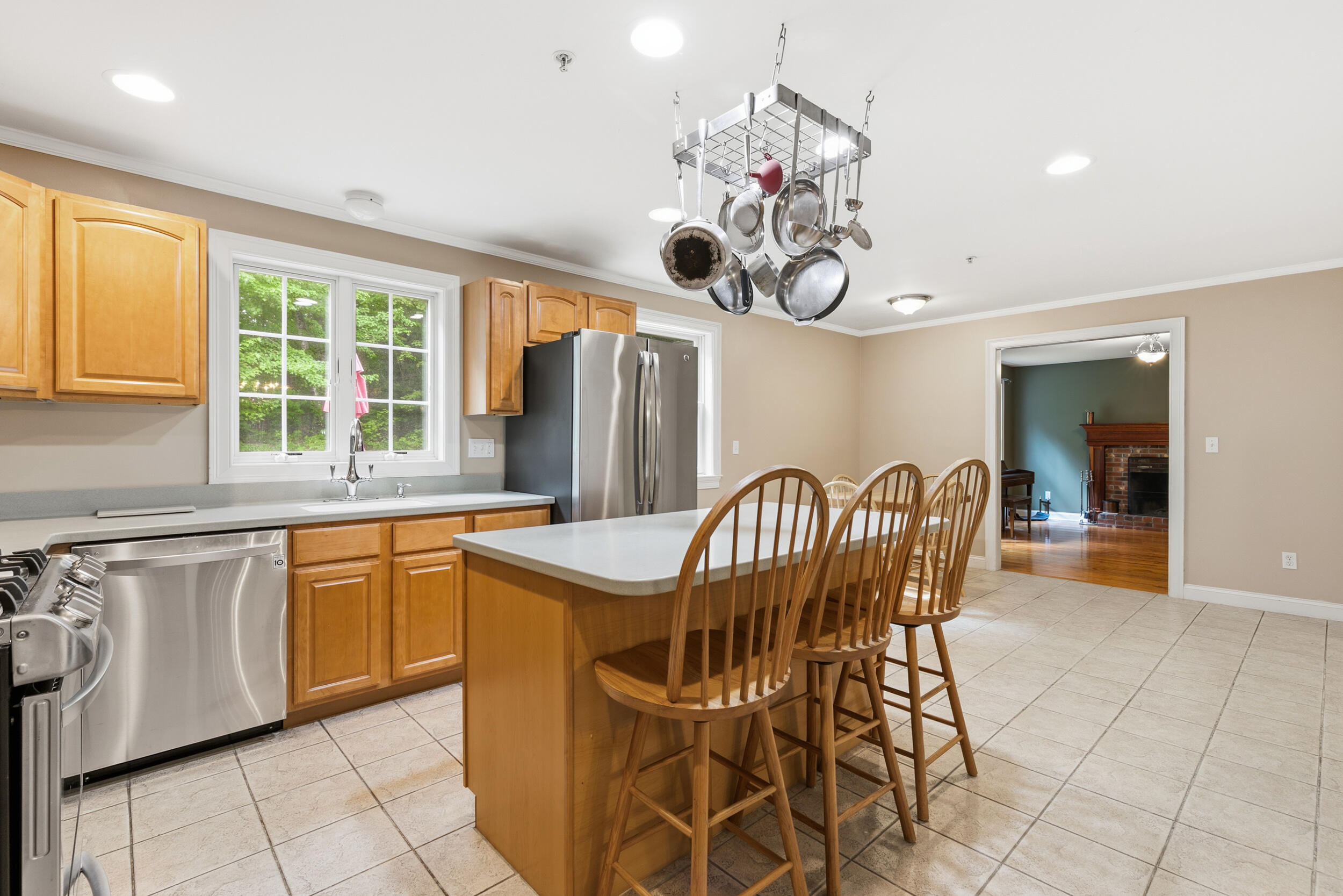 main property photo 48