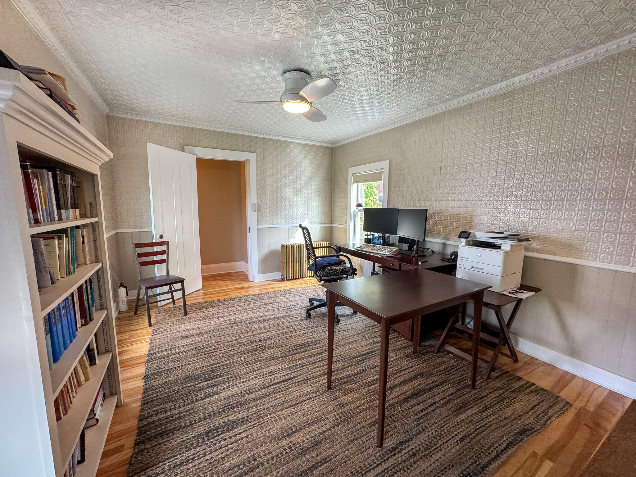 main property photo 37