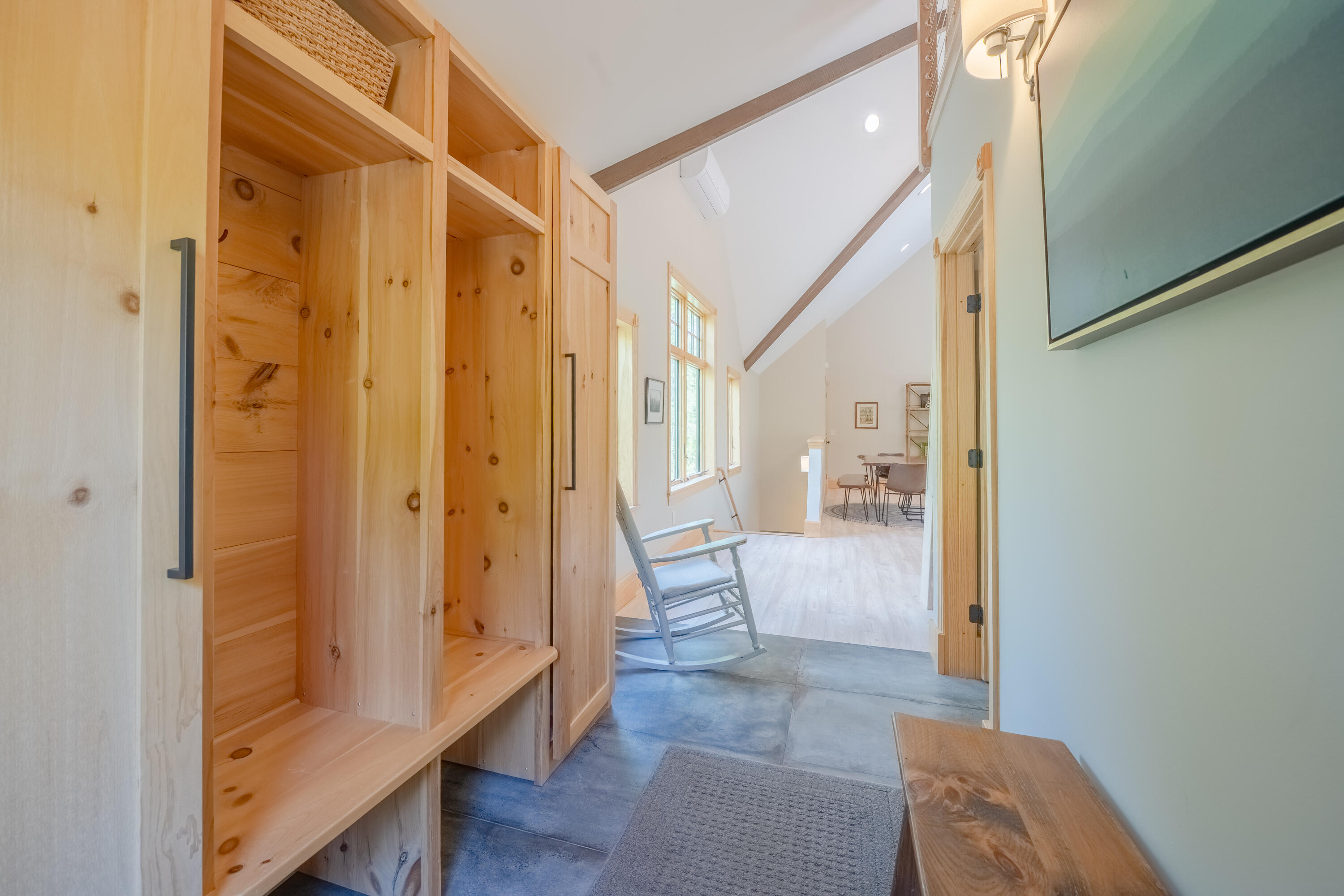 main property photo 60