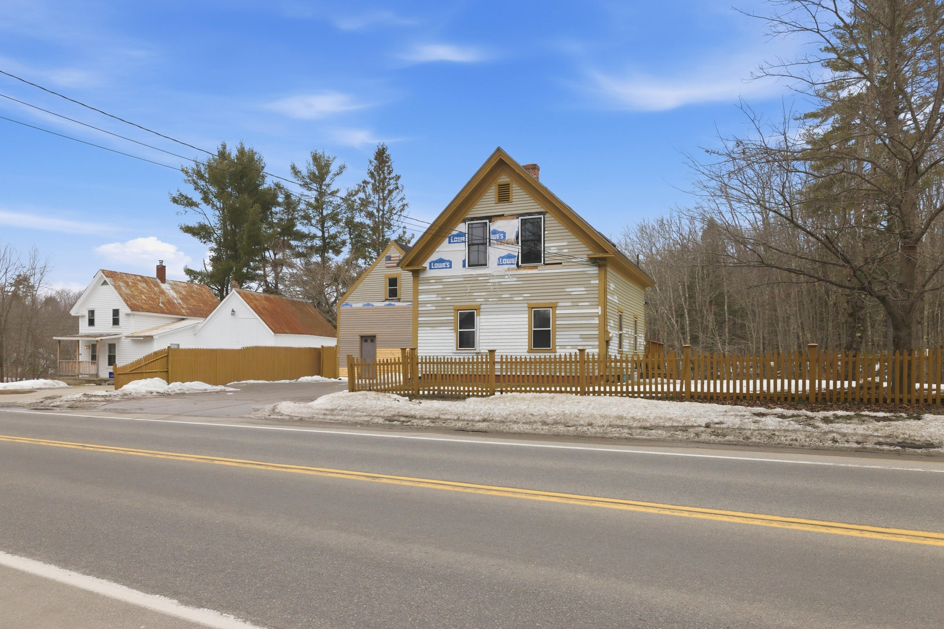 main property photo 4