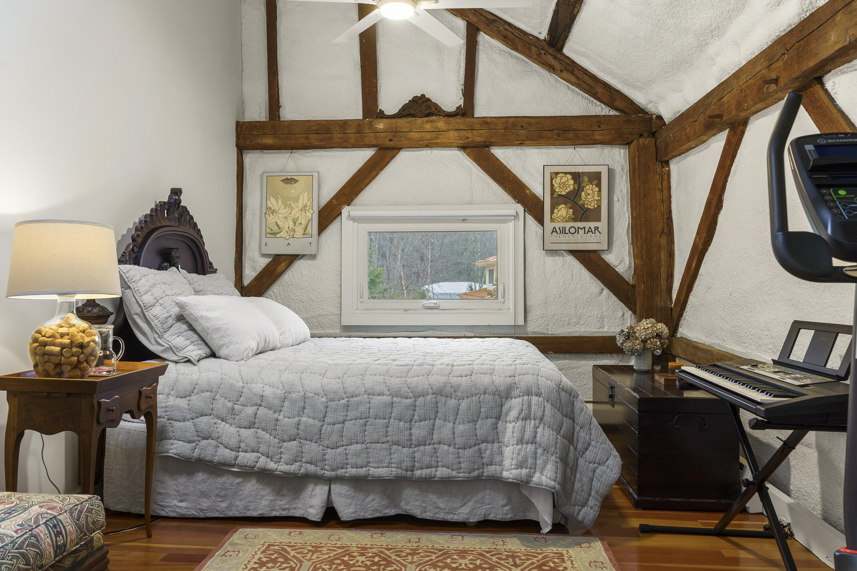 main property photo 31