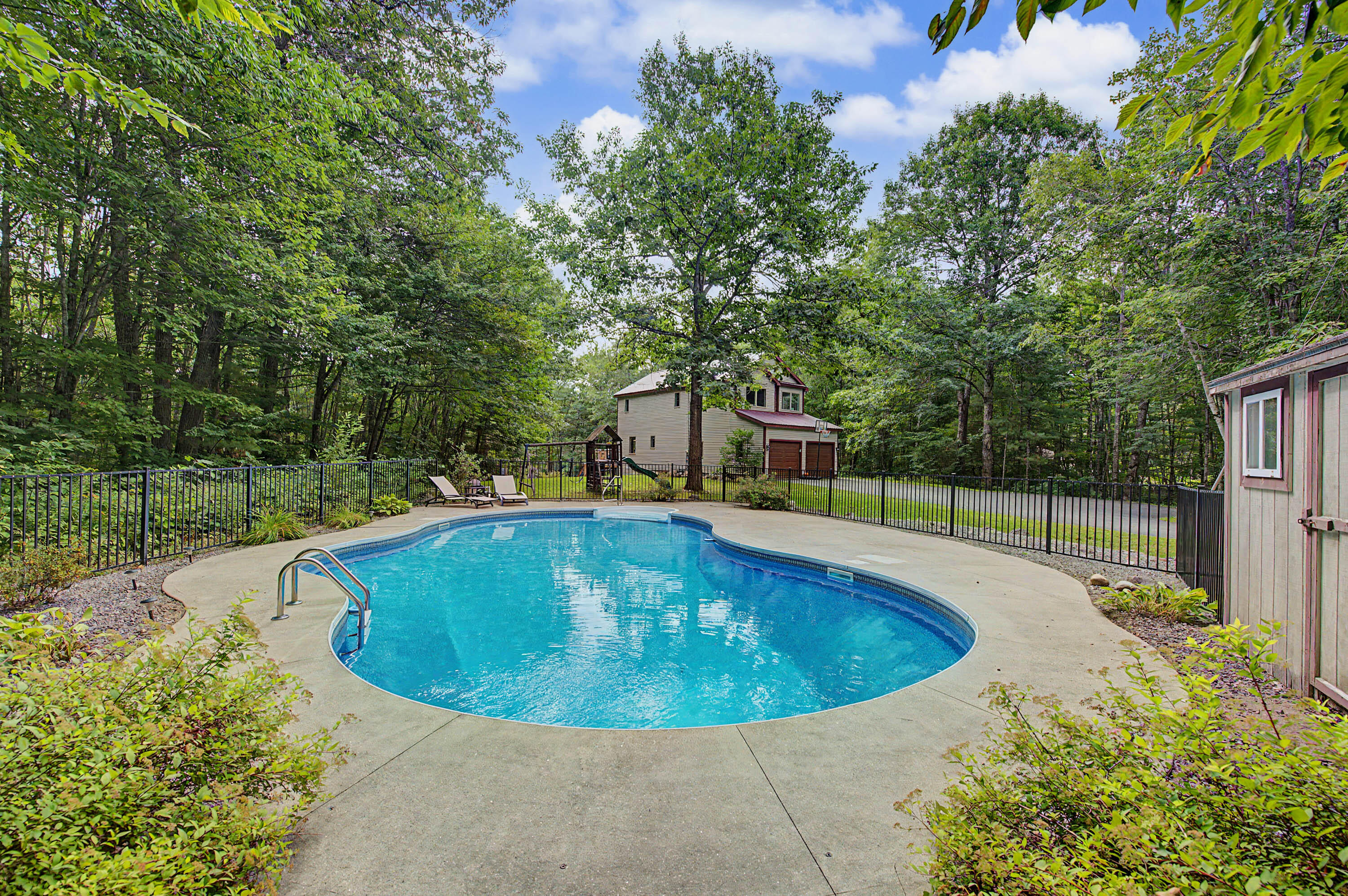 main property photo 53