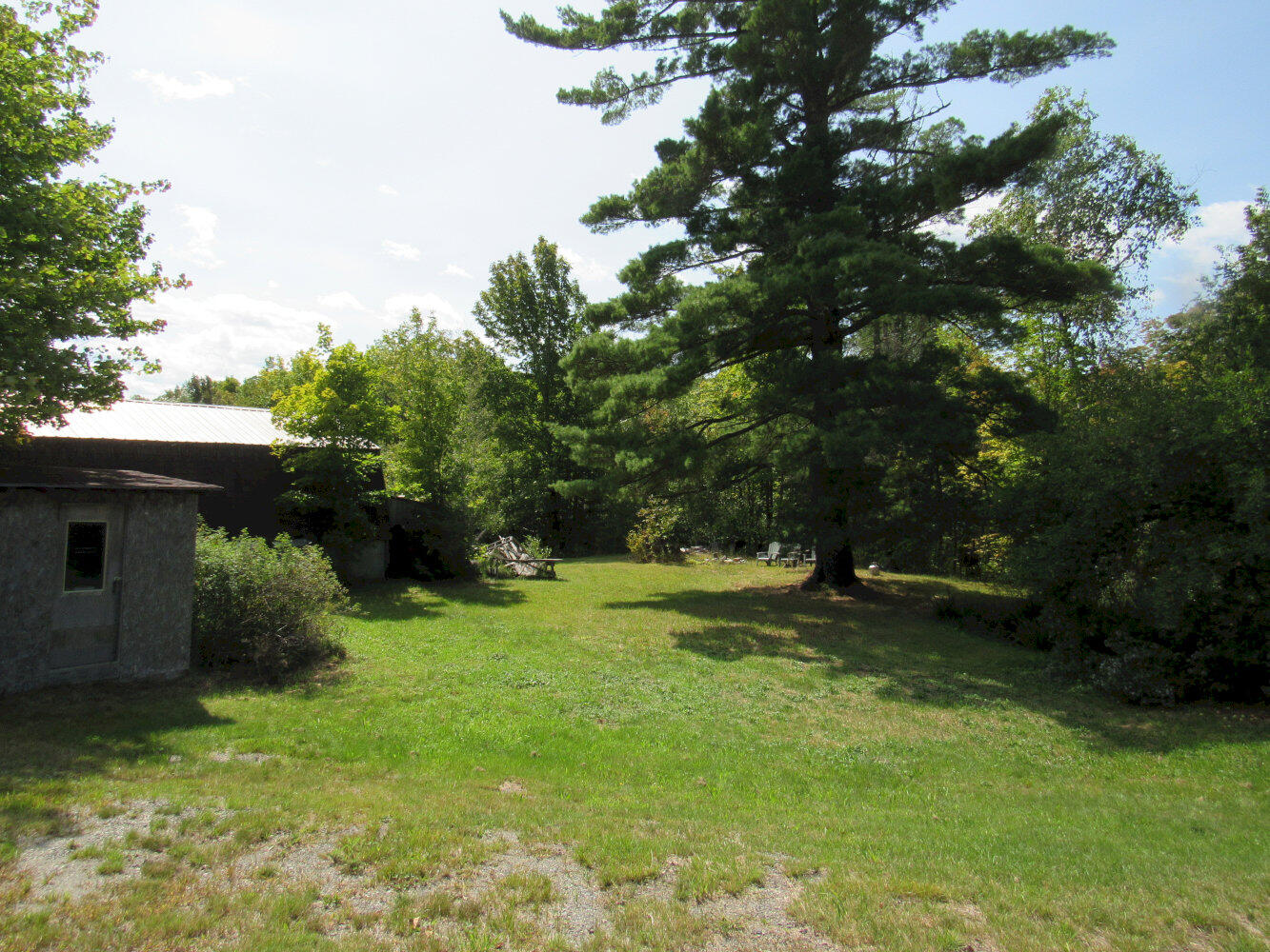 main property photo 10