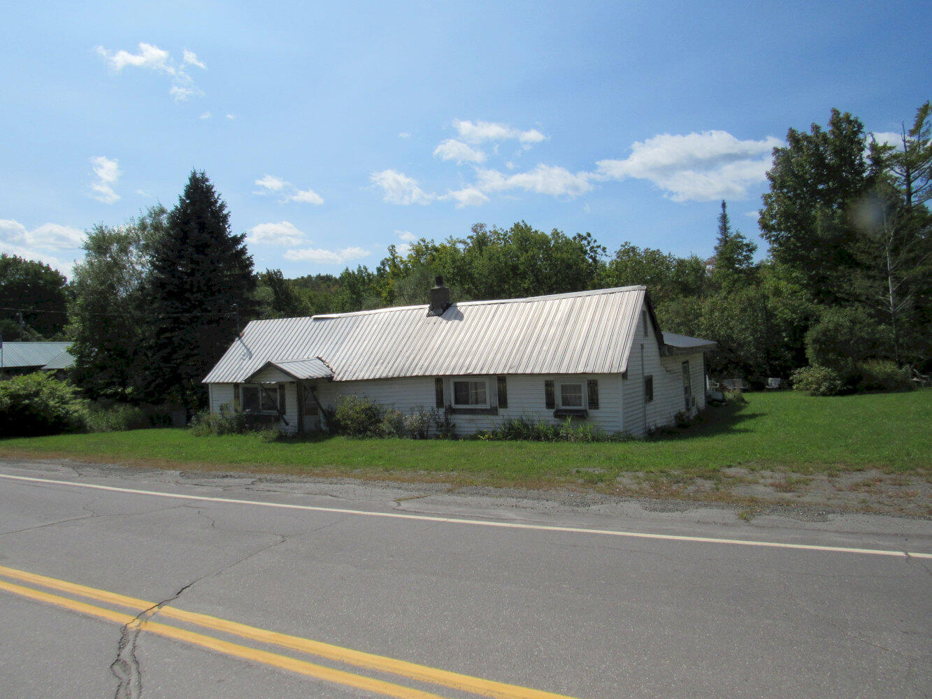 main property photo 8