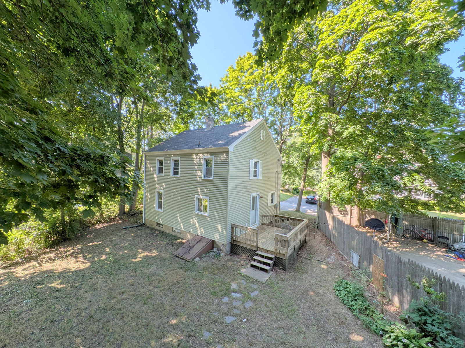 main property photo 21