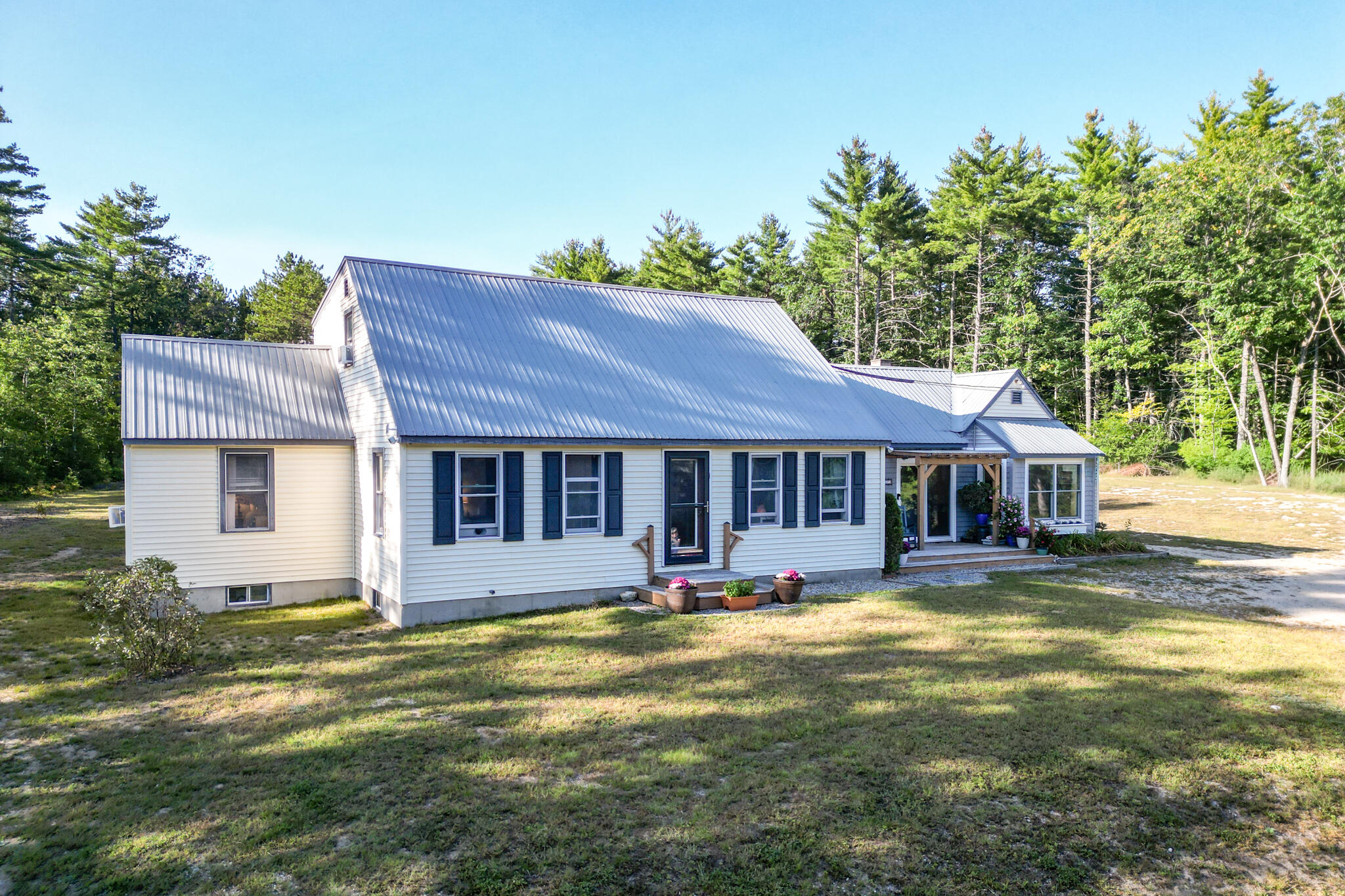 main property photo 44