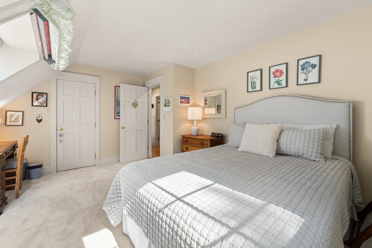 main property photo 54