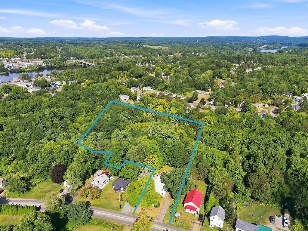 main property photo 17