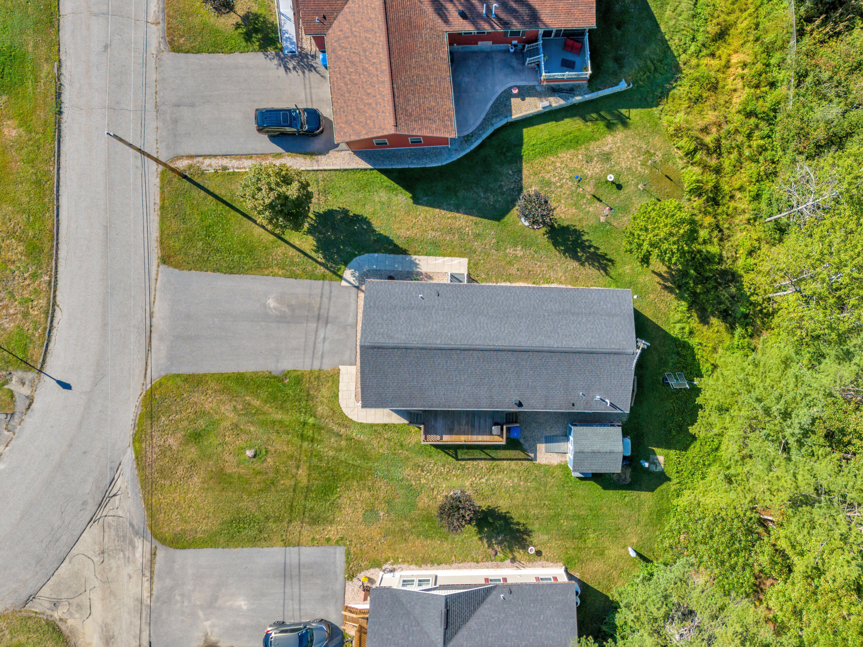 main property photo 39