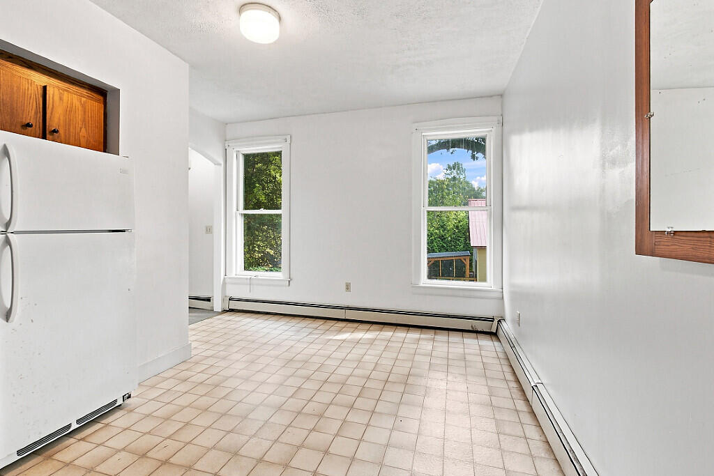 main property photo 74