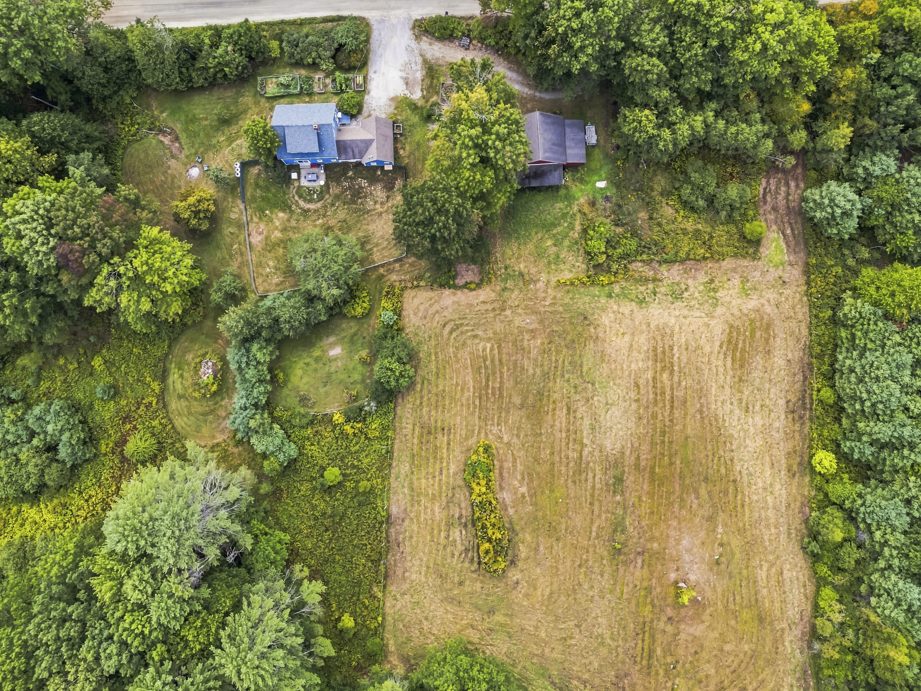 main property photo 60