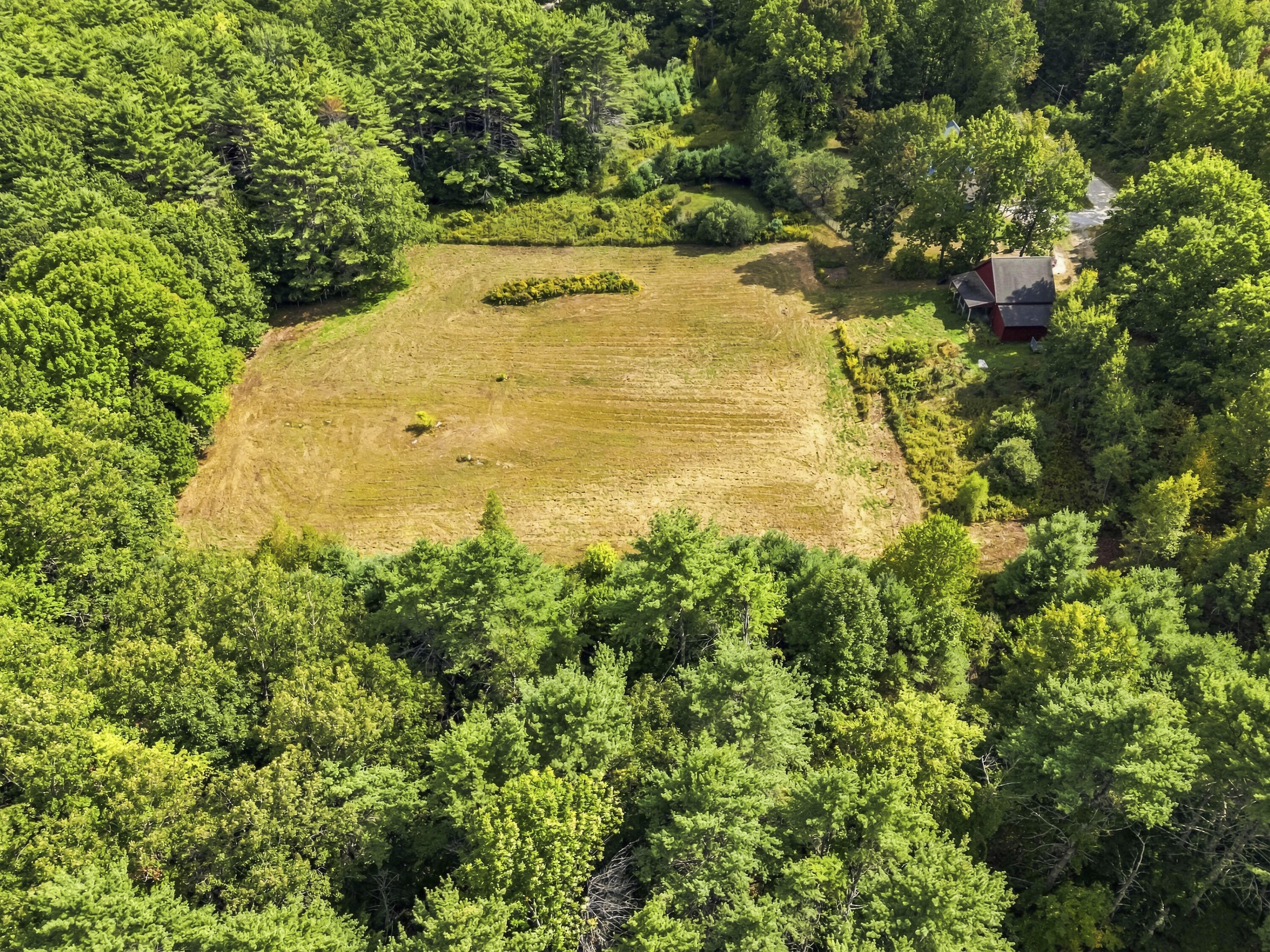 main property photo 80