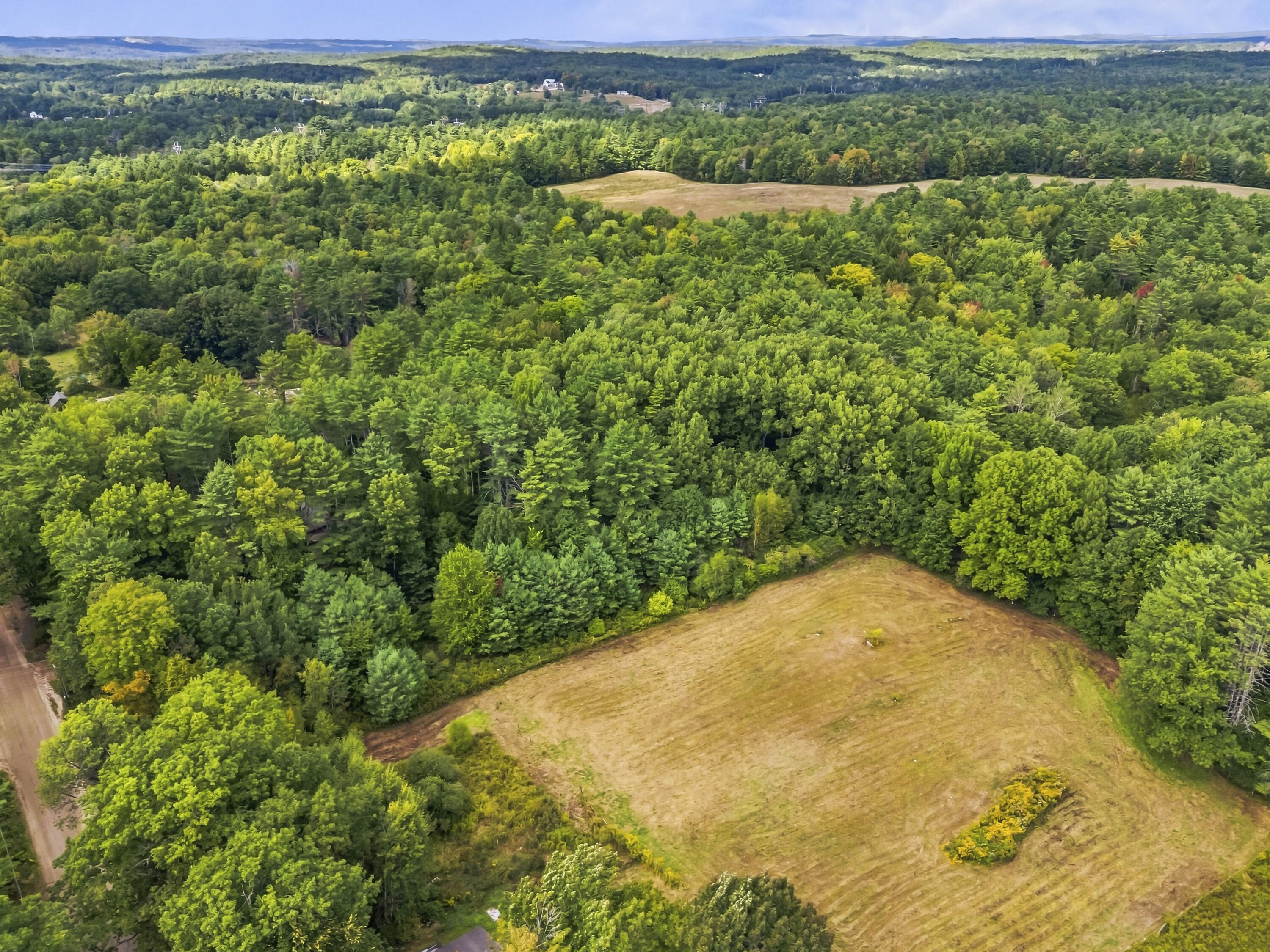 main property photo 84