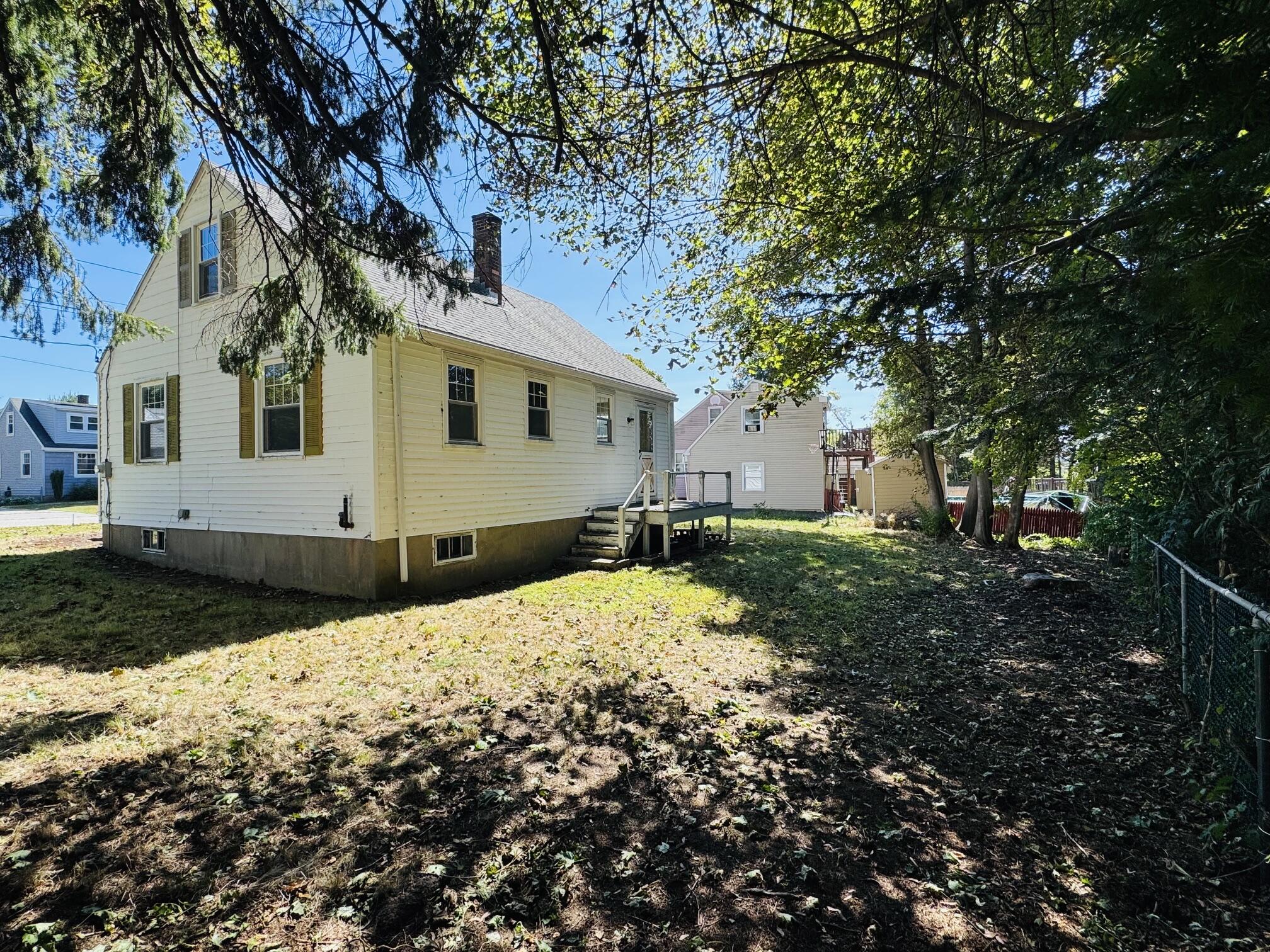 main property photo 7