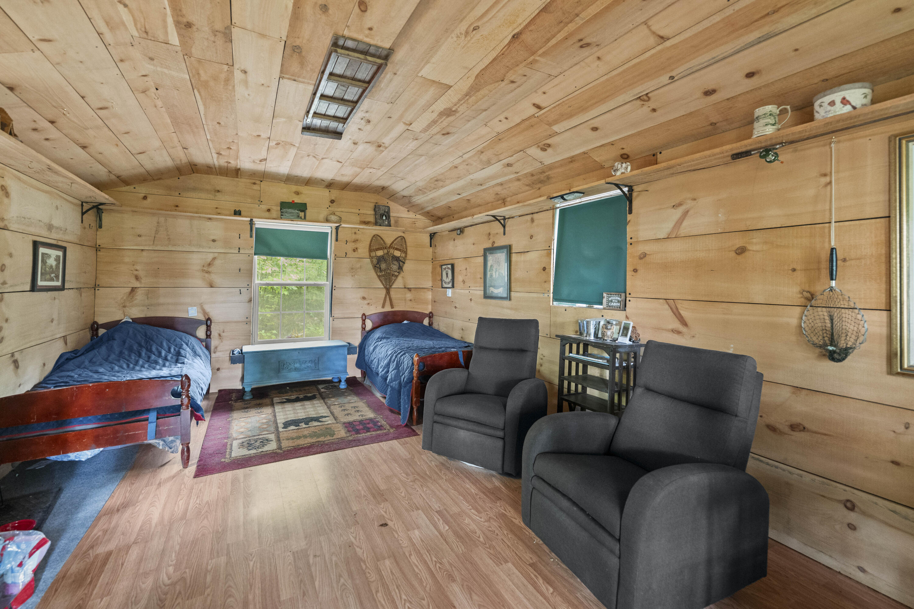 main property photo 14
