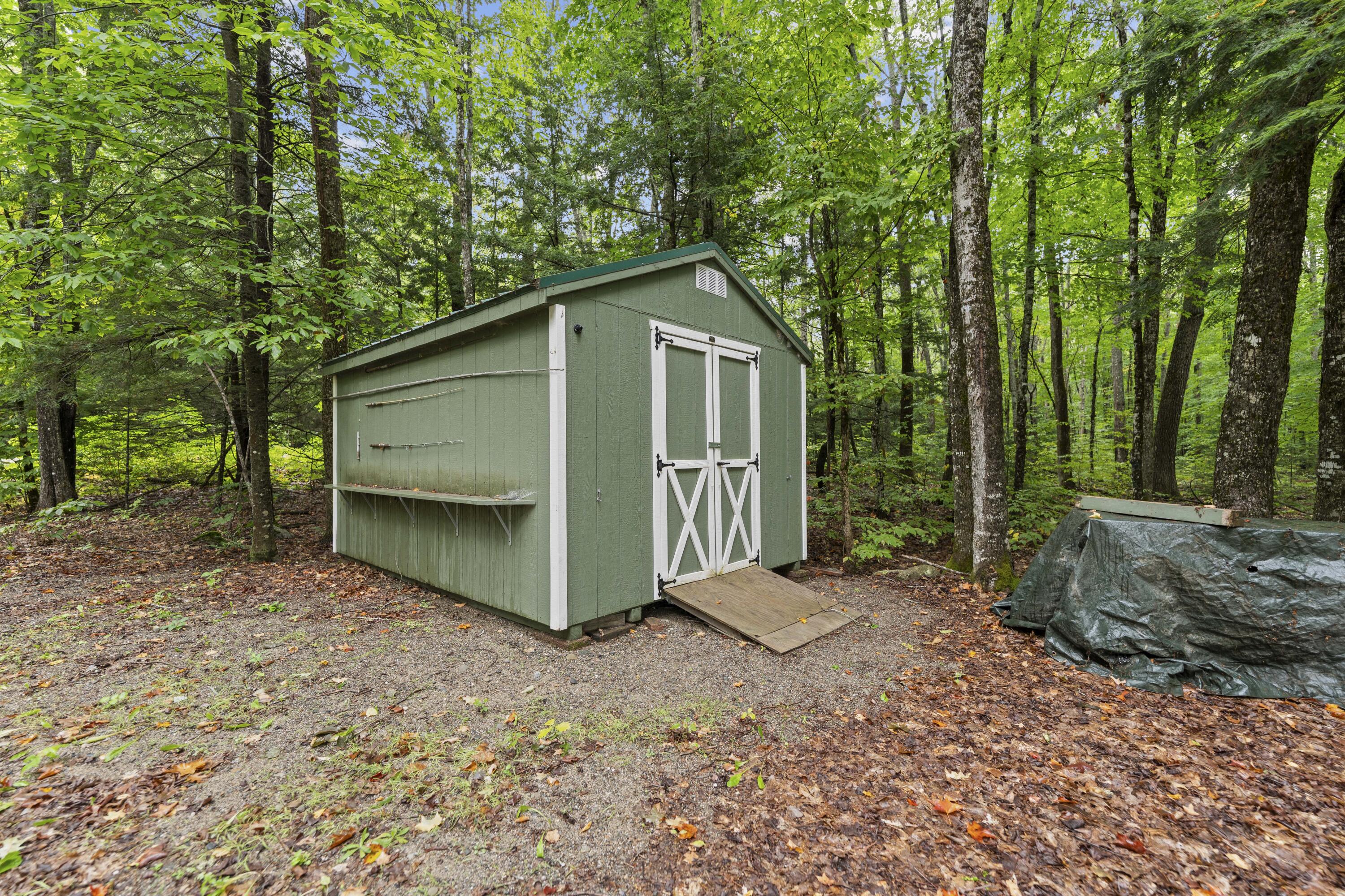main property photo 37