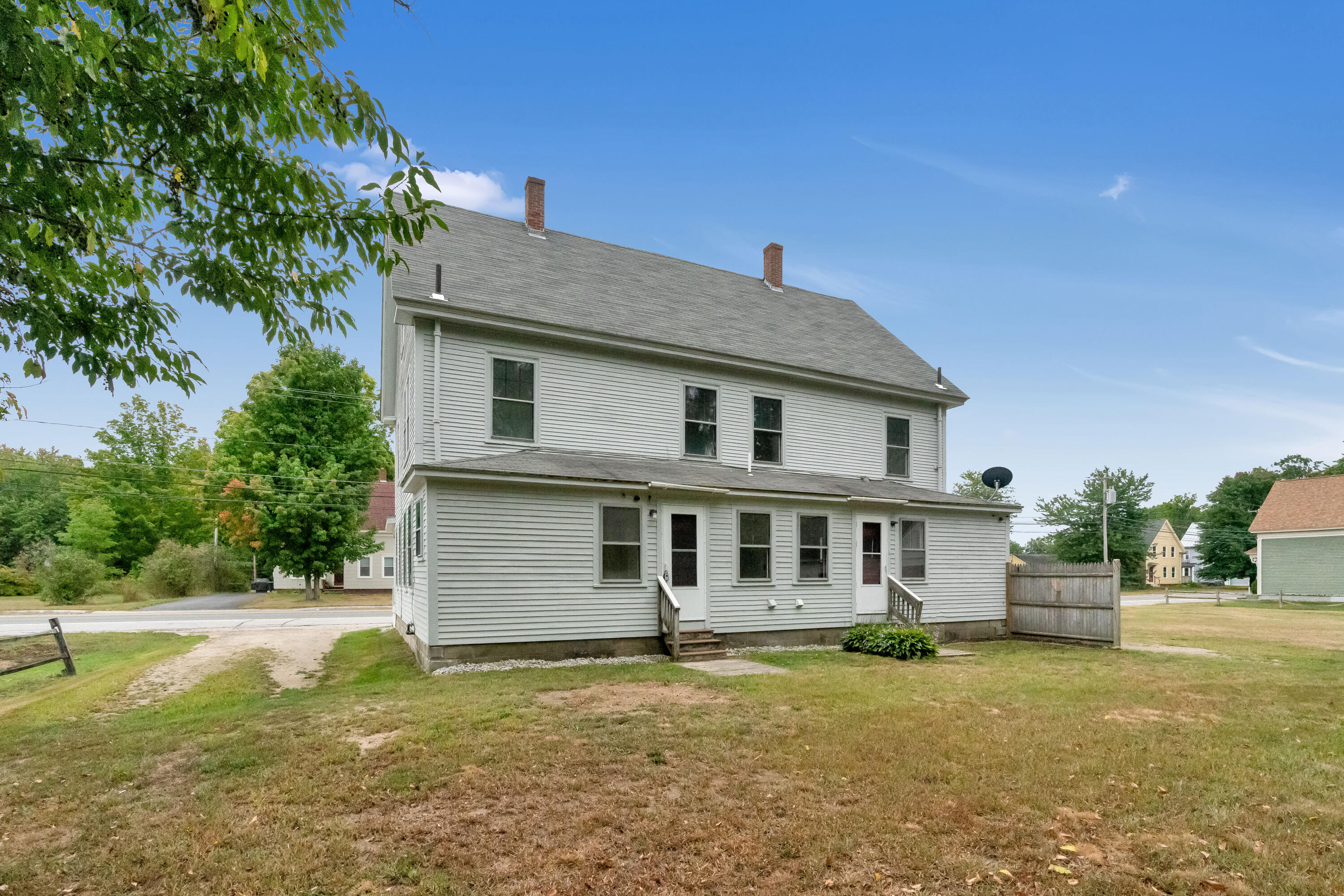 main property photo 5