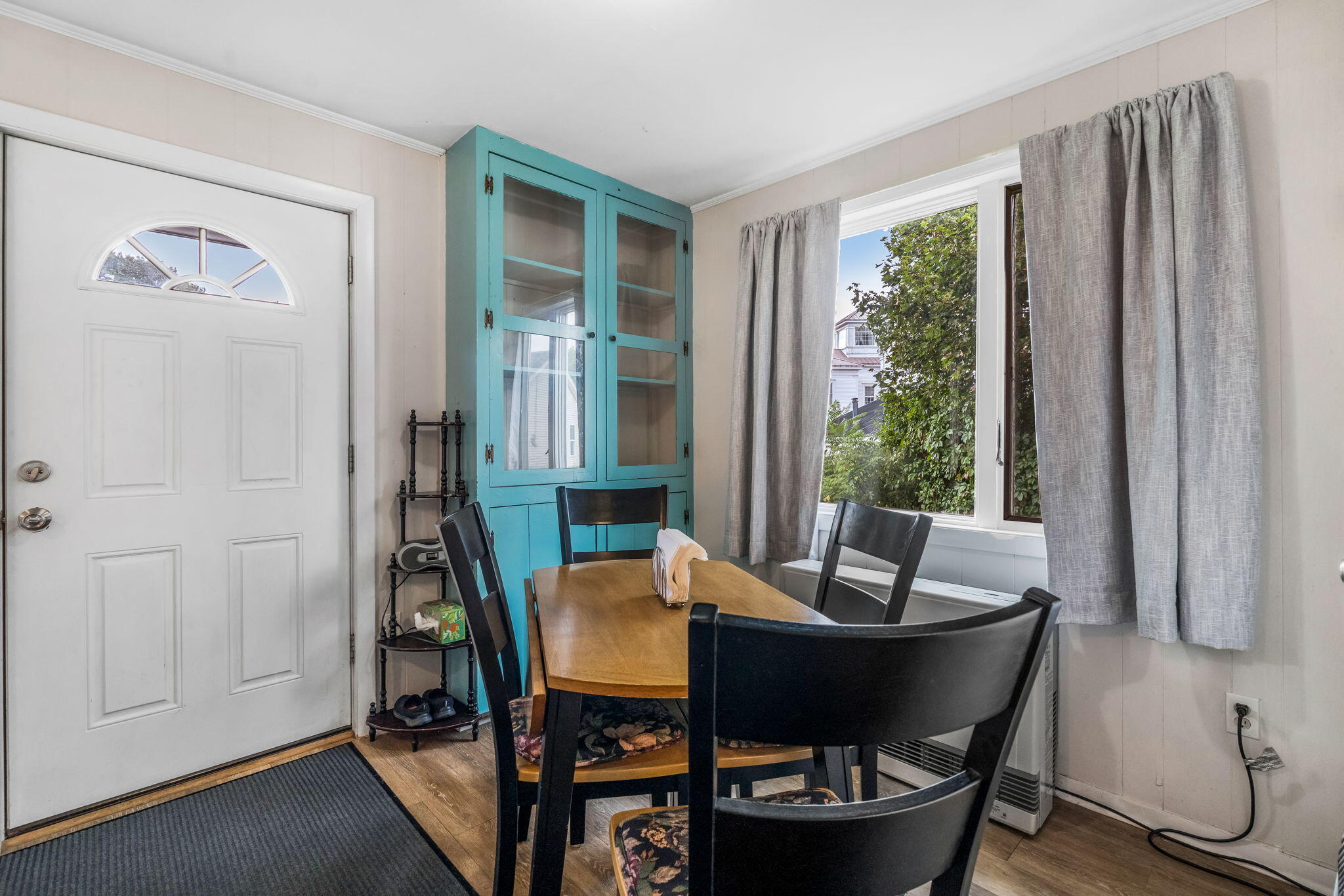 main property photo 16