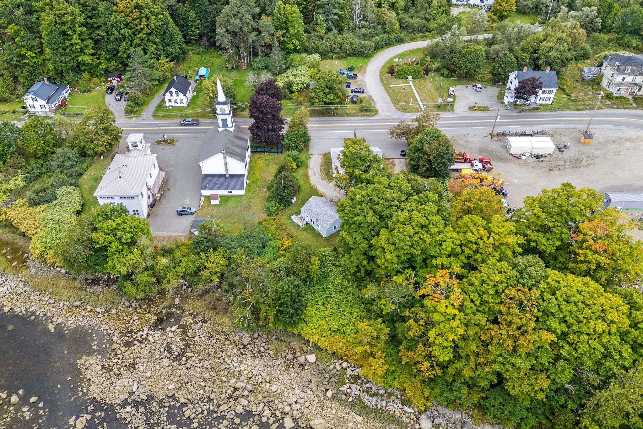main property photo 70