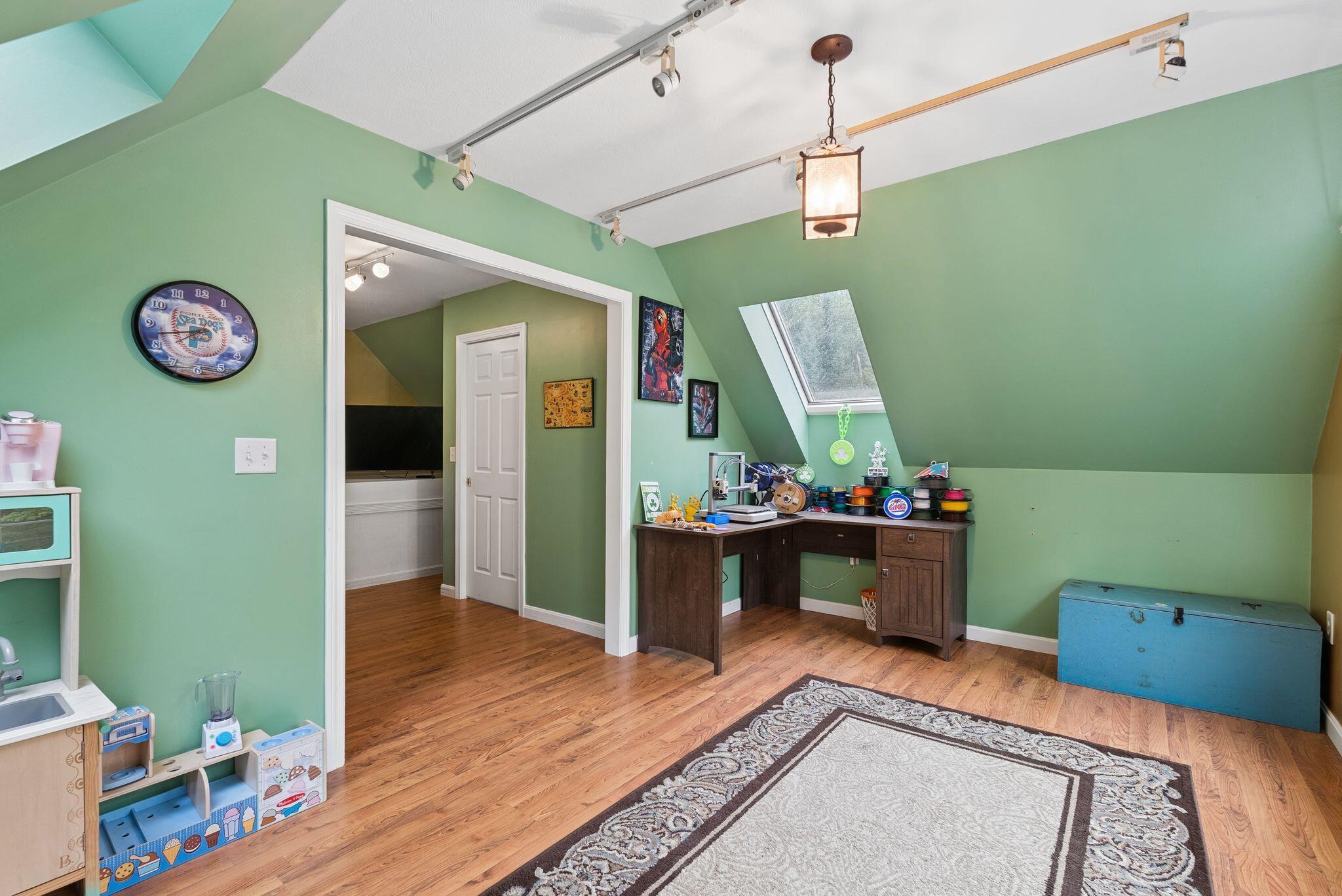 main property photo 60