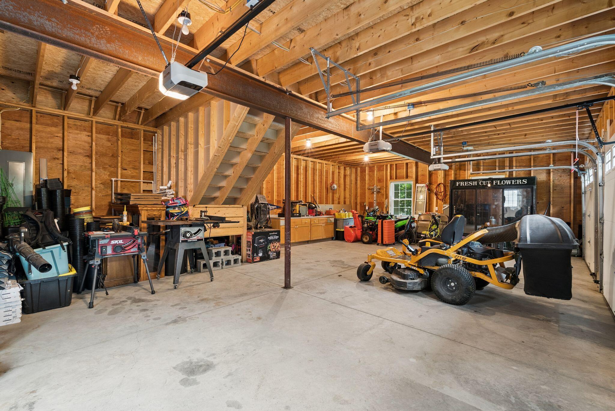 main property photo 68