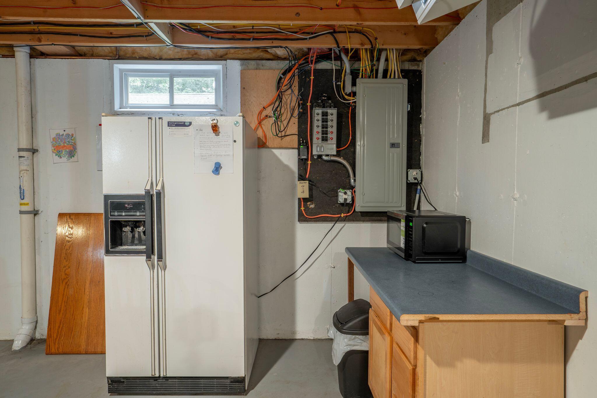 main property photo 50