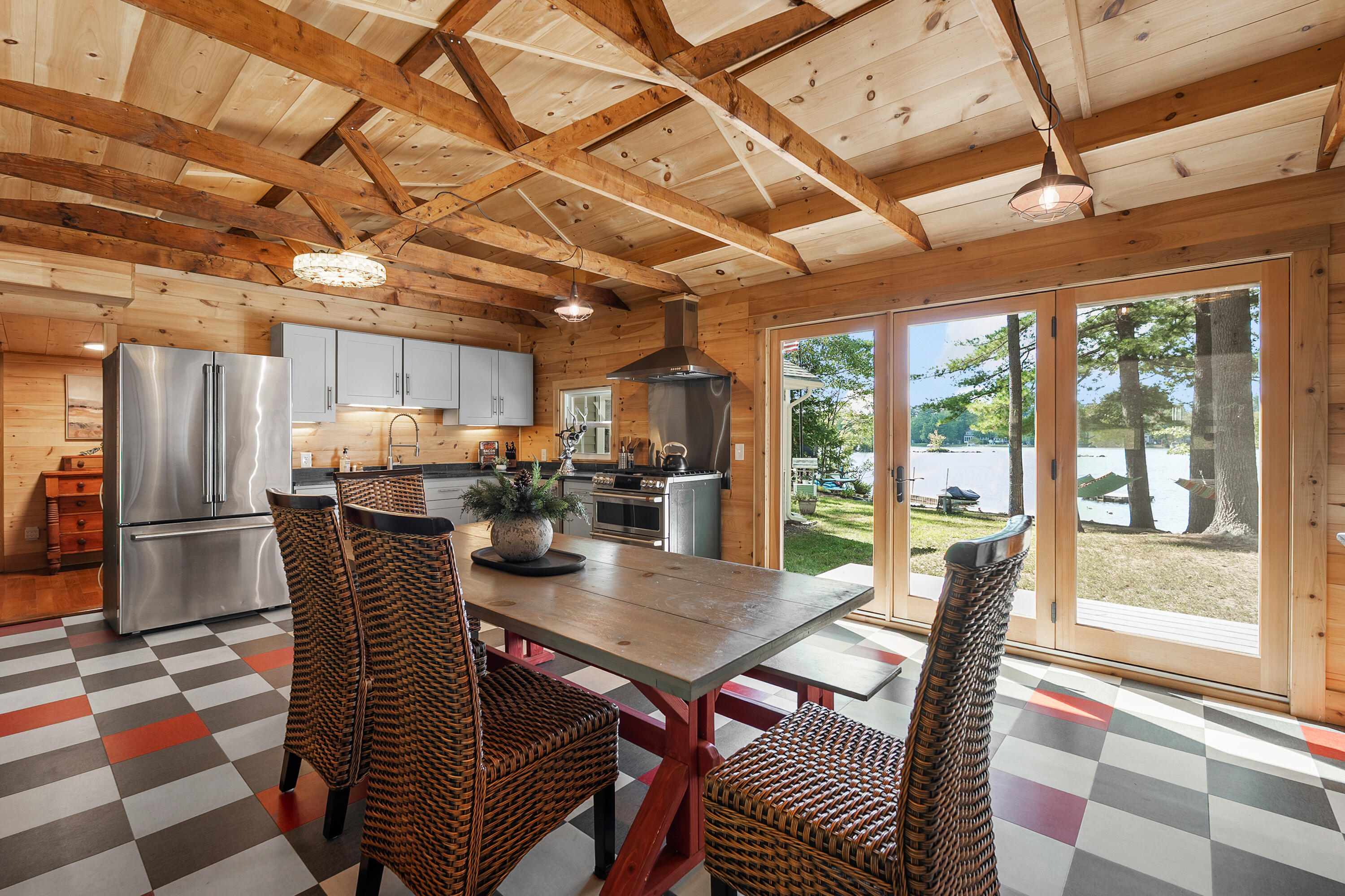 main property photo 15