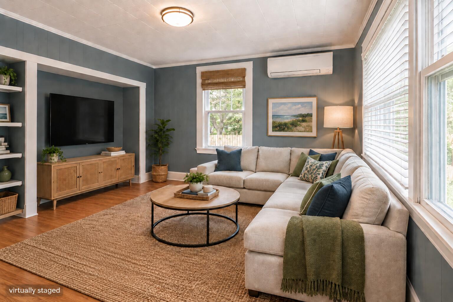 main property photo 8