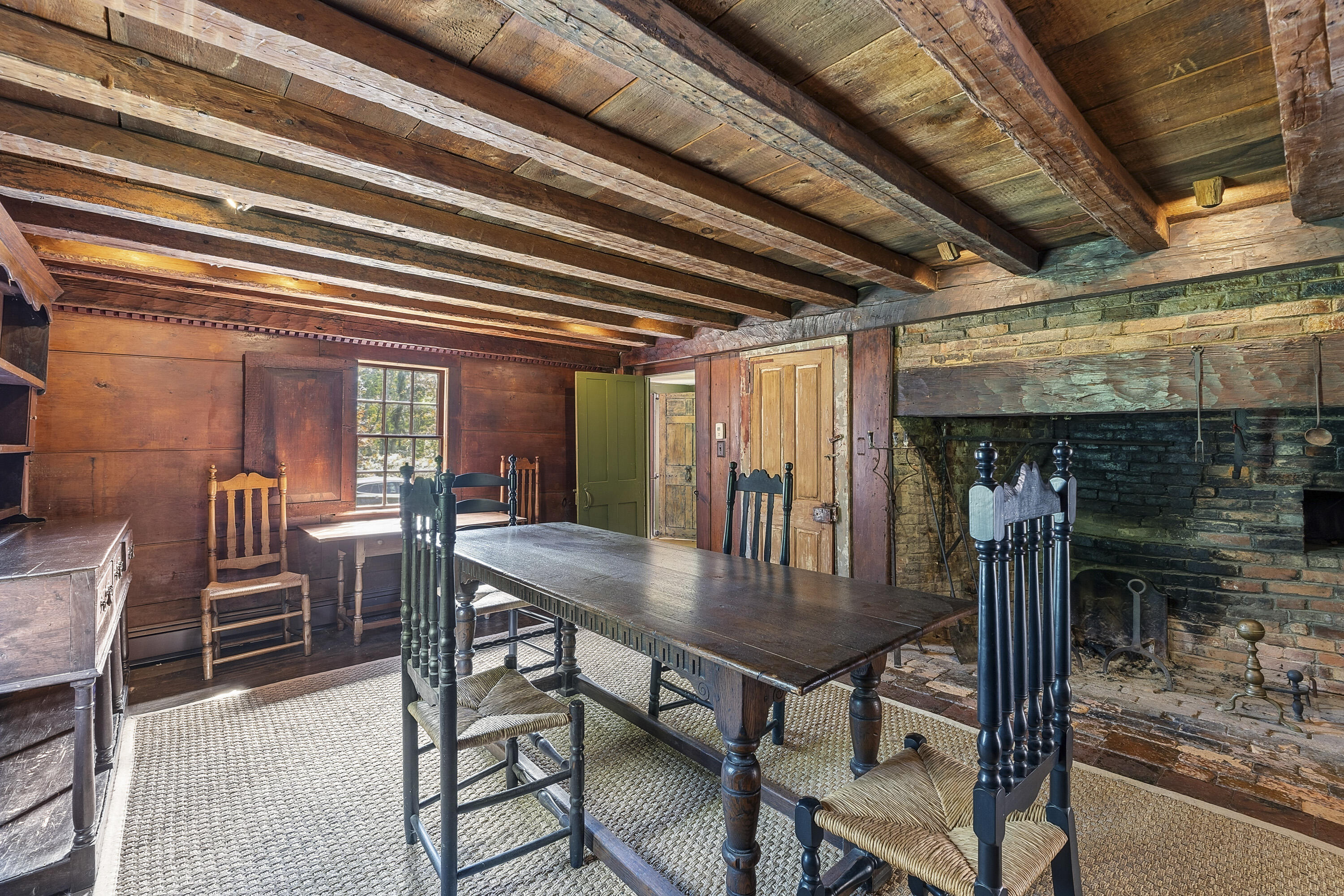 main property photo 19