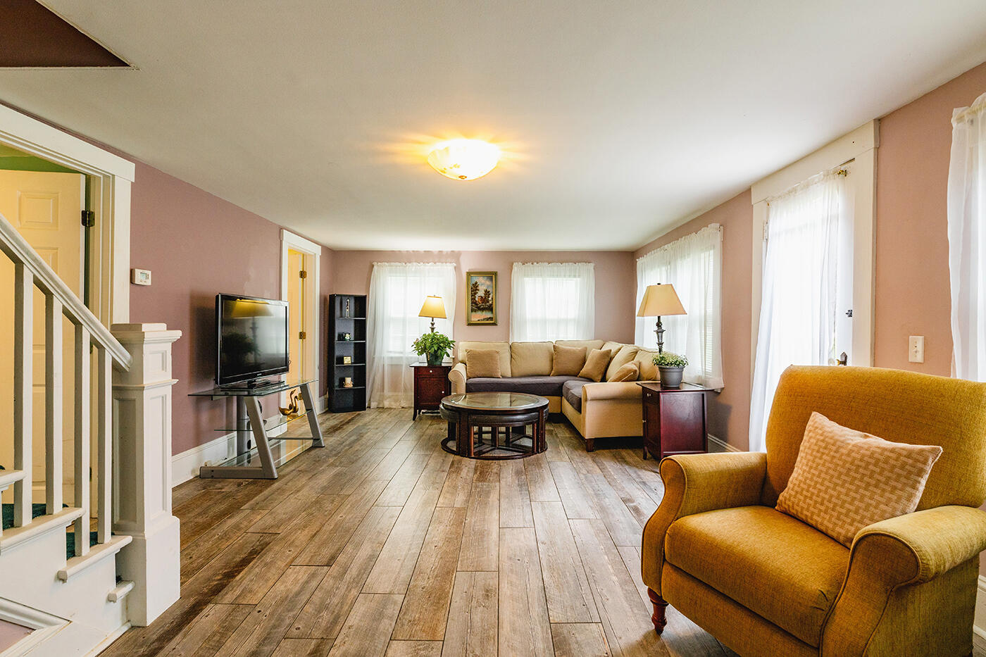 main property photo 12