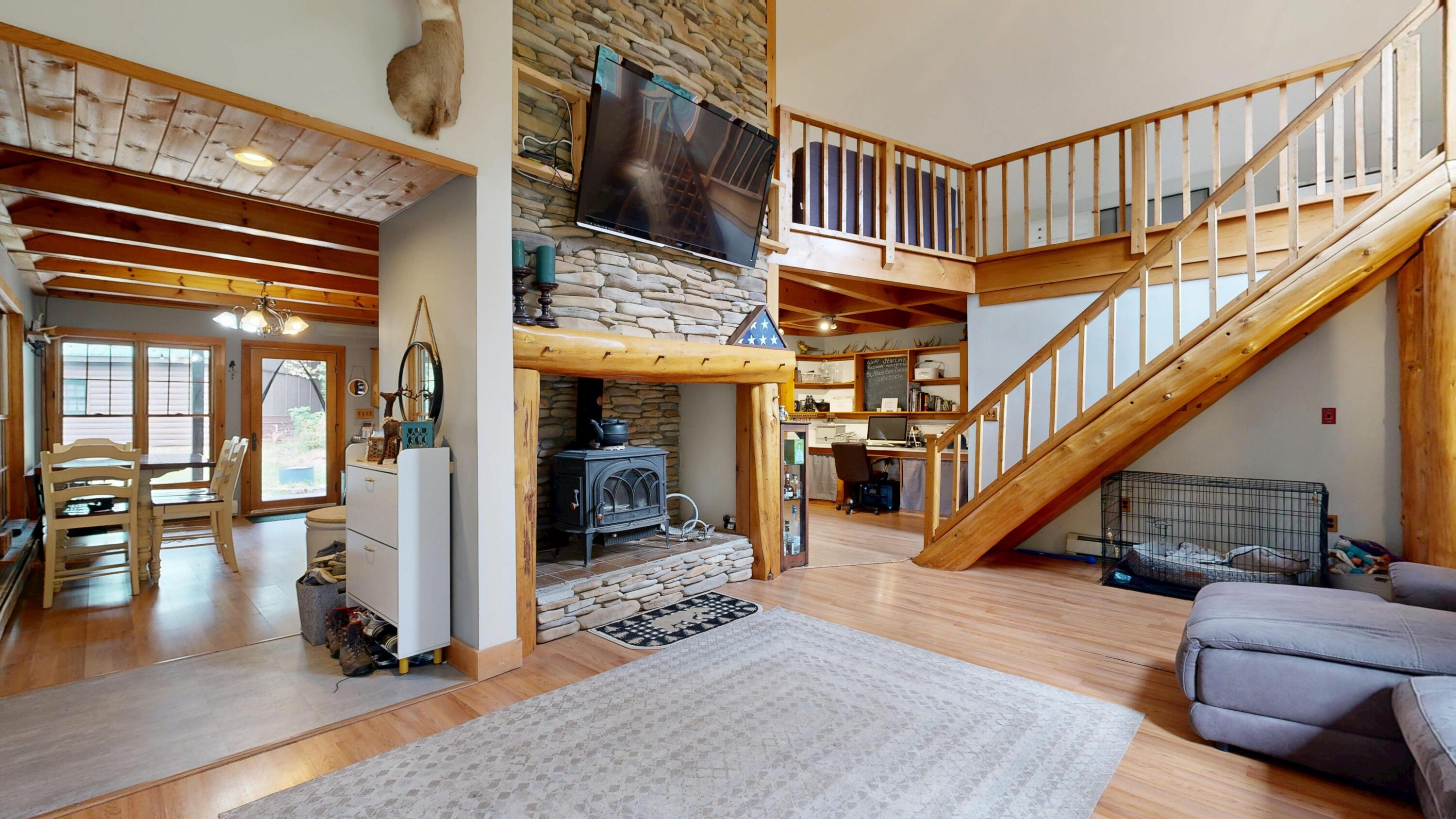 main property photo 25