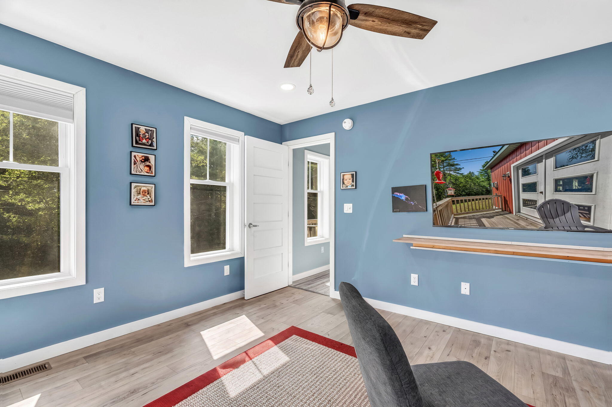 main property photo 23