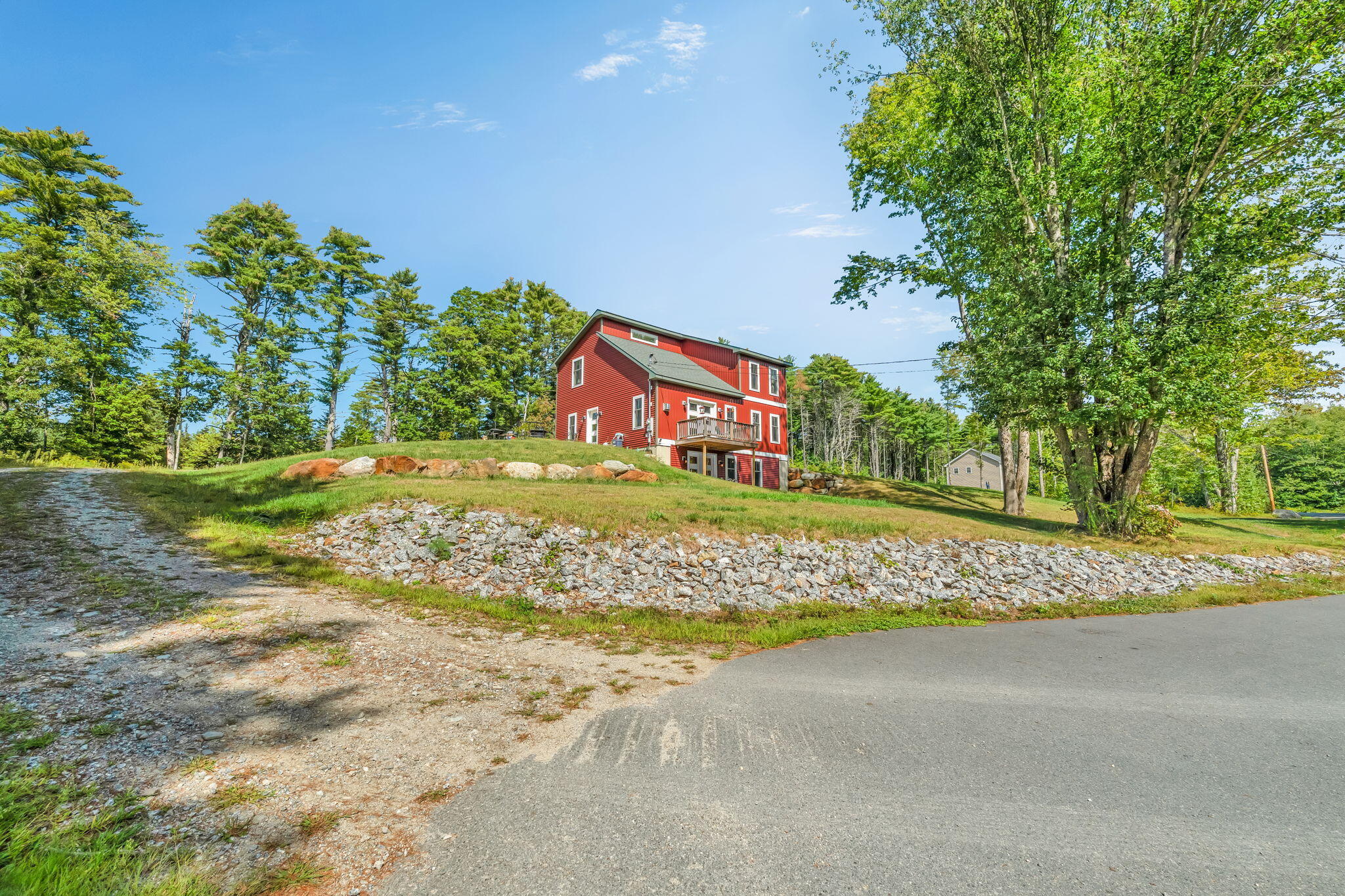 main property photo 47