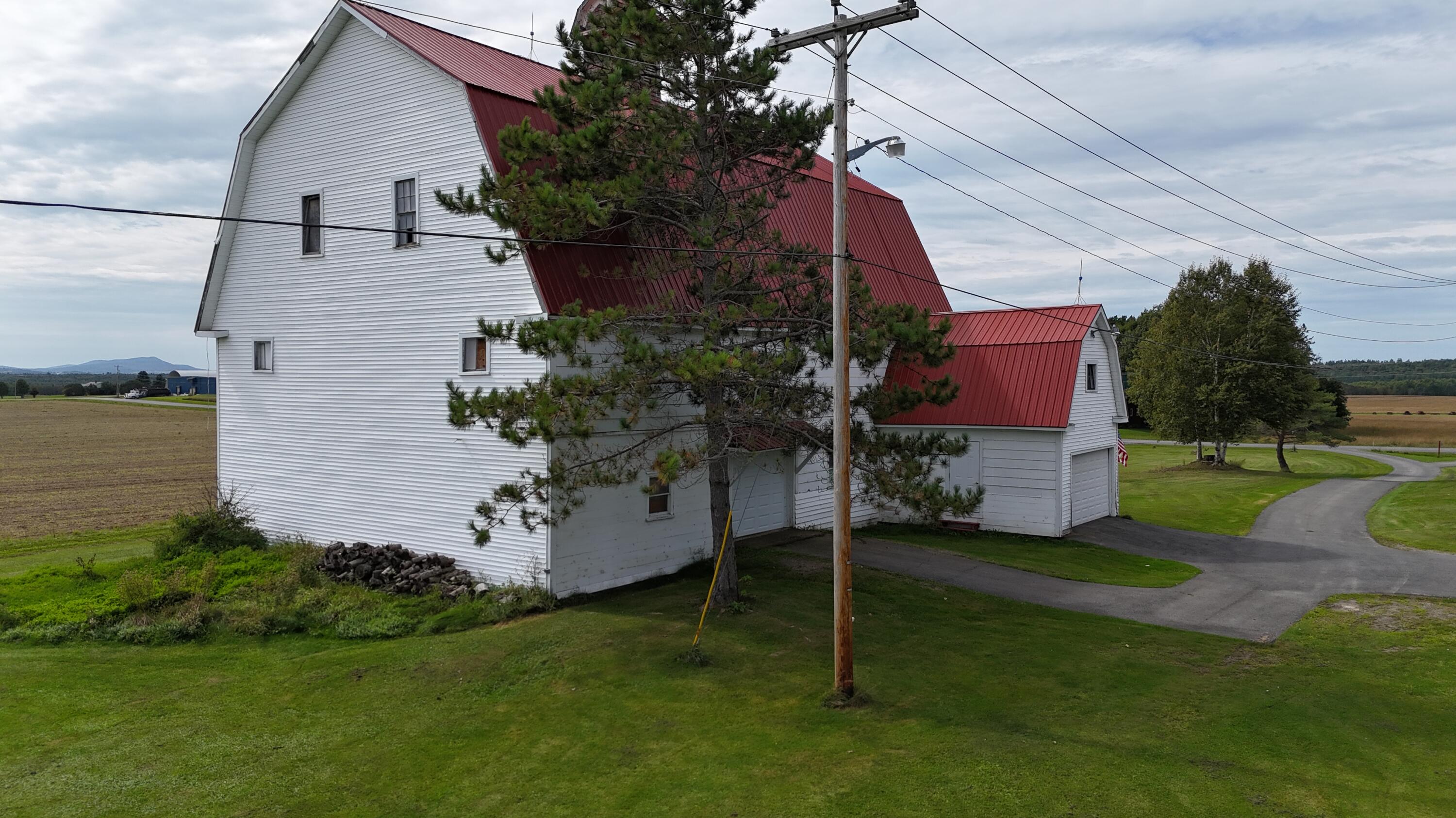 main property photo 118