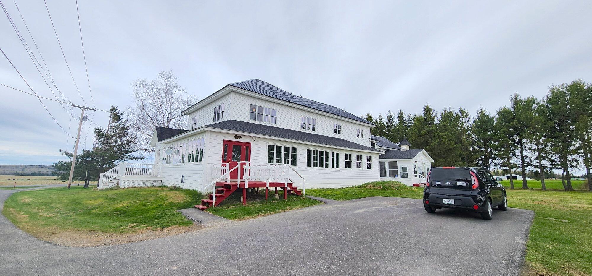 main property photo 18