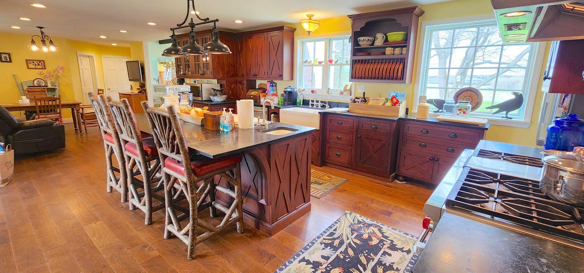 main property photo 48