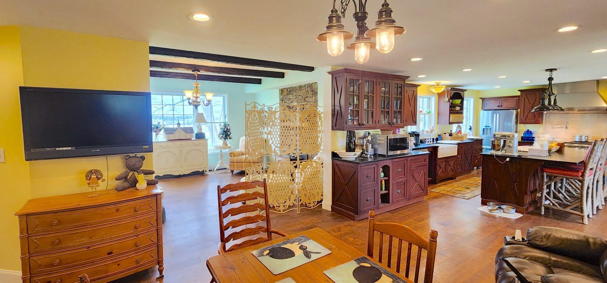 main property photo 56