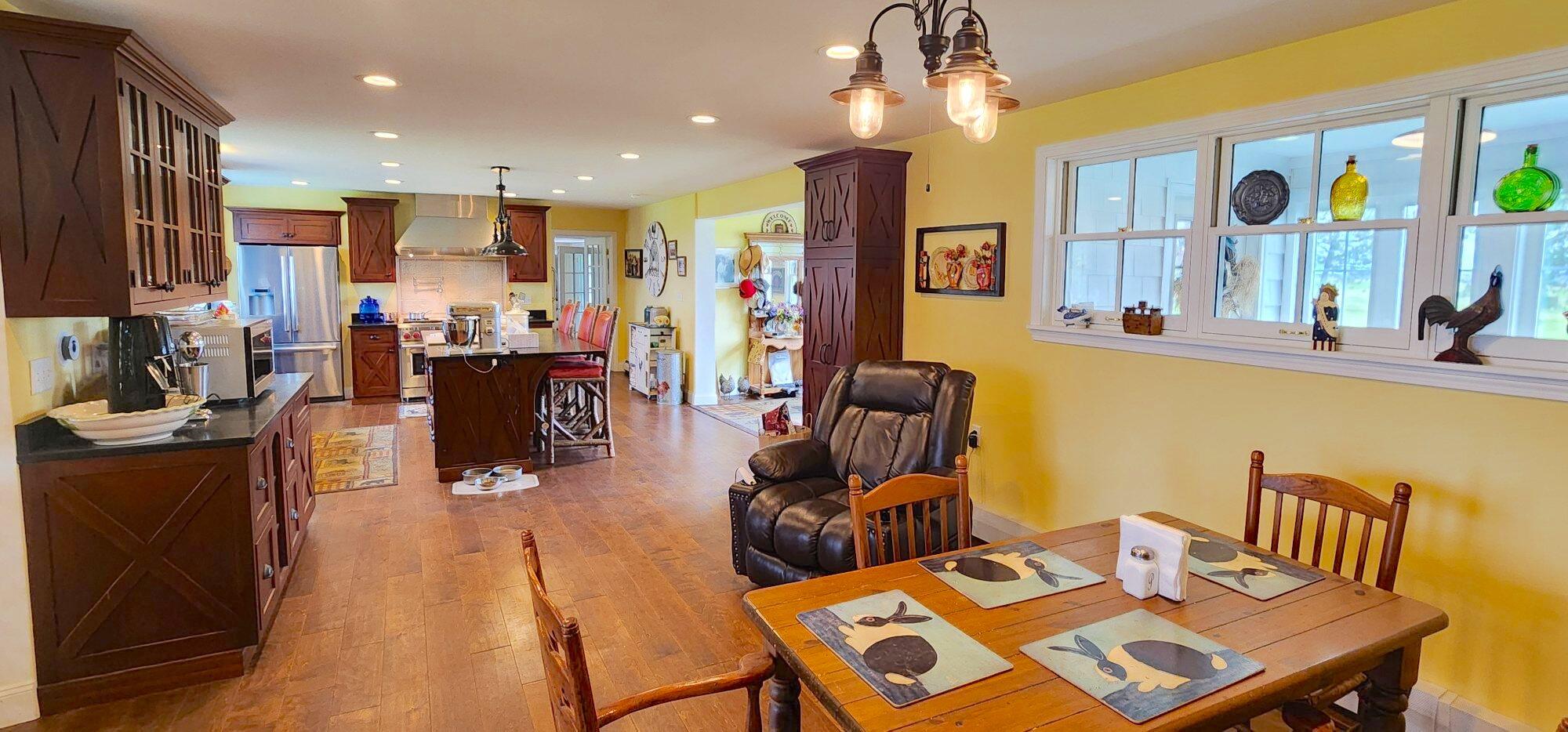 main property photo 58